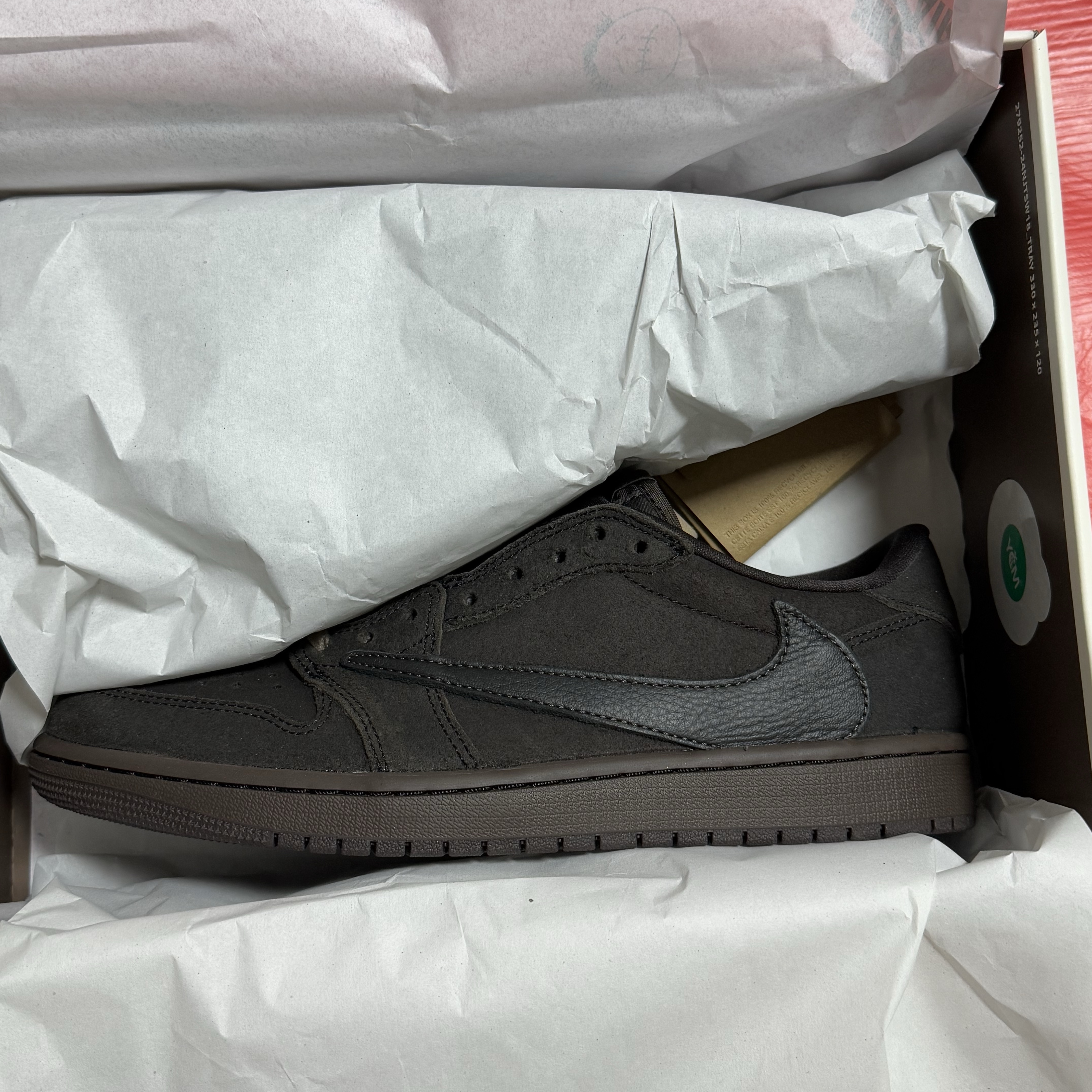 Jordan 1 x Travis Scott Retro Low OG SP Velvet Brown and Dark Mocha 착용 스타일 - 2