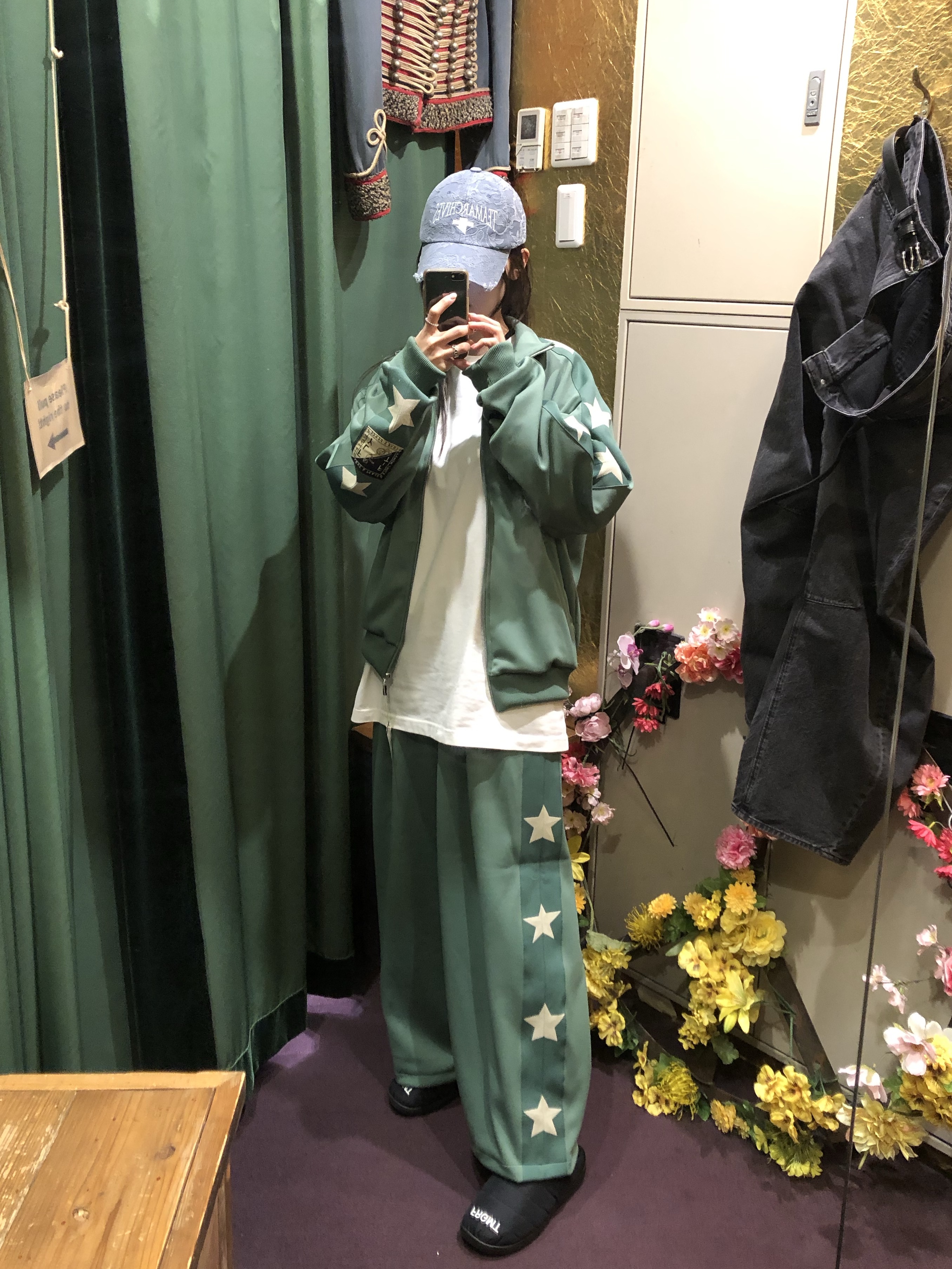 Kapital Webbing Trimmed Jersey Track Jacket Green, Subu x Nanga x Fragment Winter Sandal Black 착용 스타일