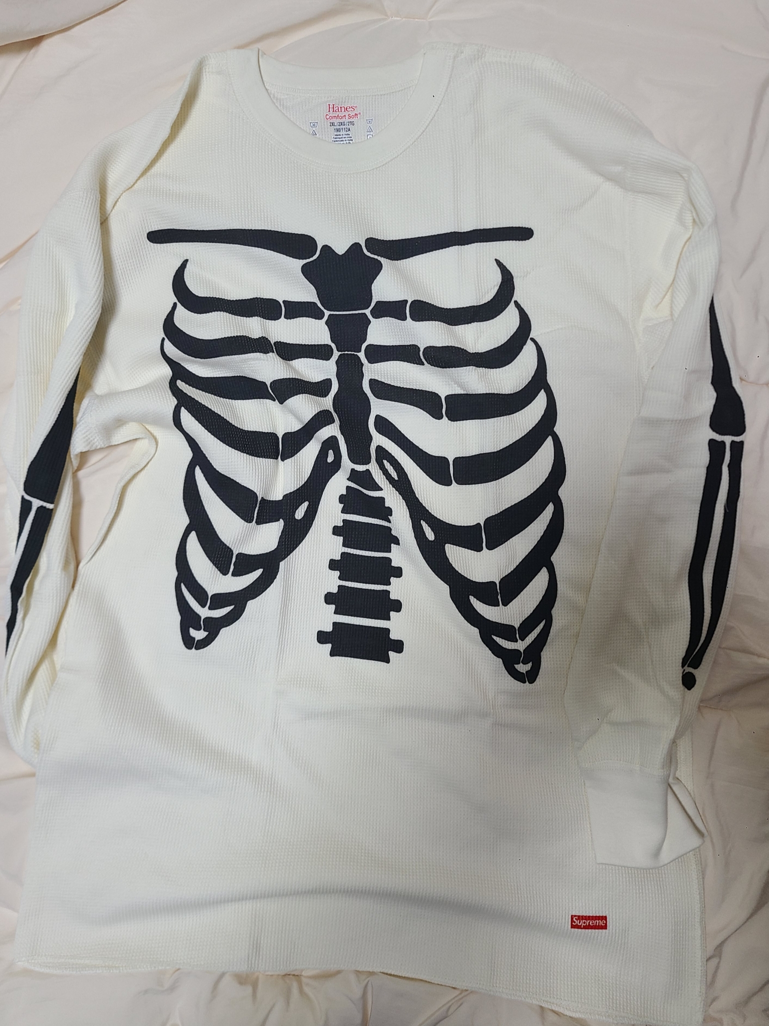 Supreme Hanes Bones Thermal Crew Natural (1 Pack) 착용 스타일 - 2
