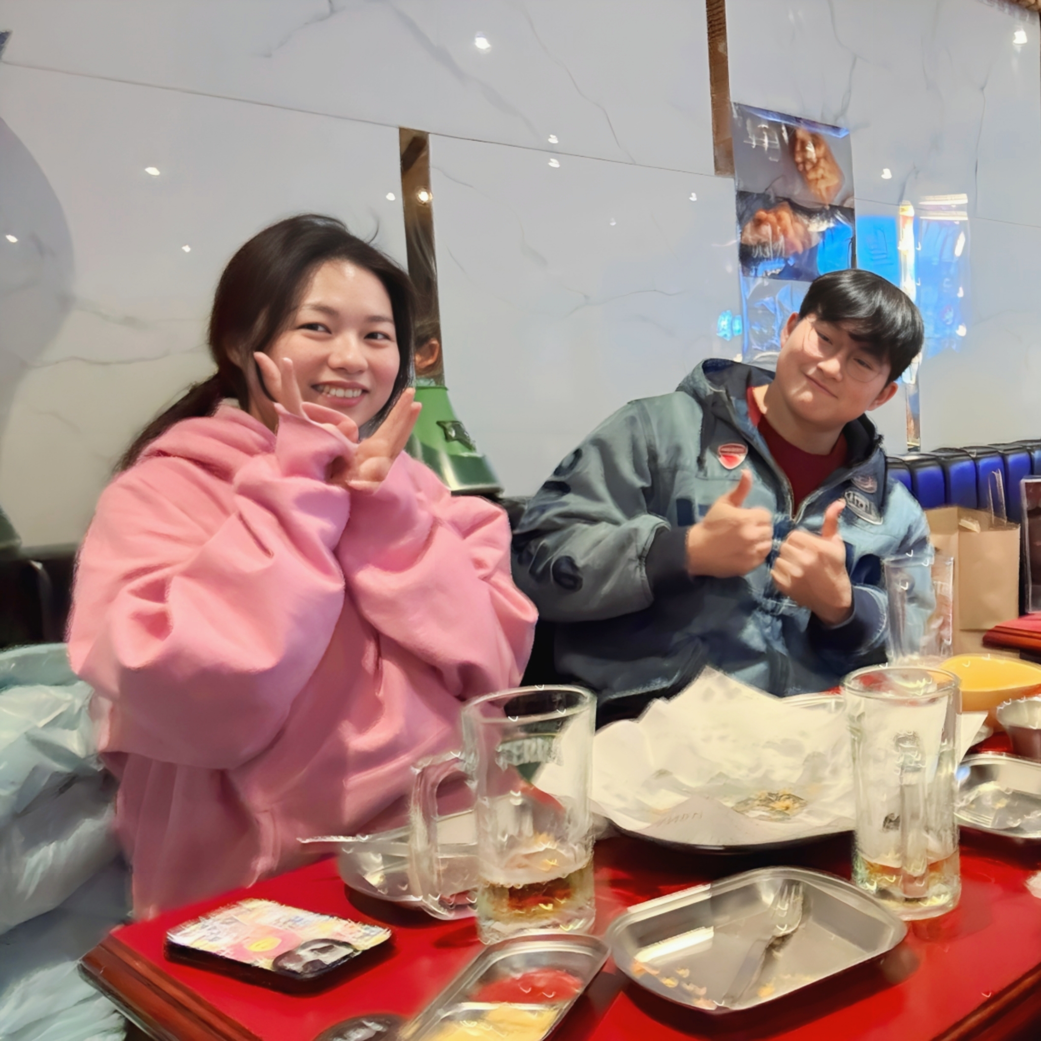Supreme x Ducati Hooded Racing Jacket Denim - 24SS, Supreme Box Logo Hooded Sweatshirt Dusty Pink - 24FW 착용 스타일