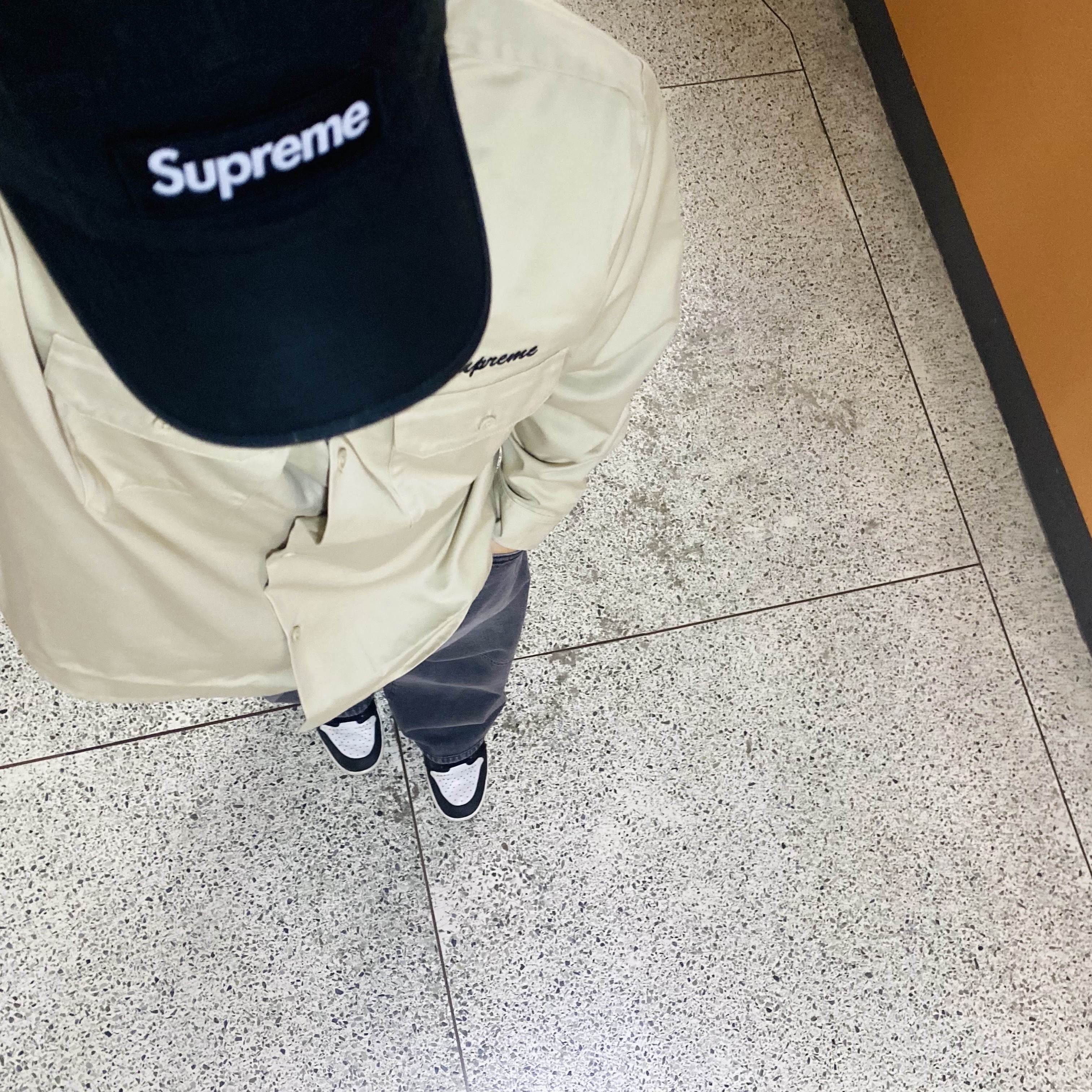 Supreme Our Lady Work Shirt Khaki - 24SS 착용 스타일