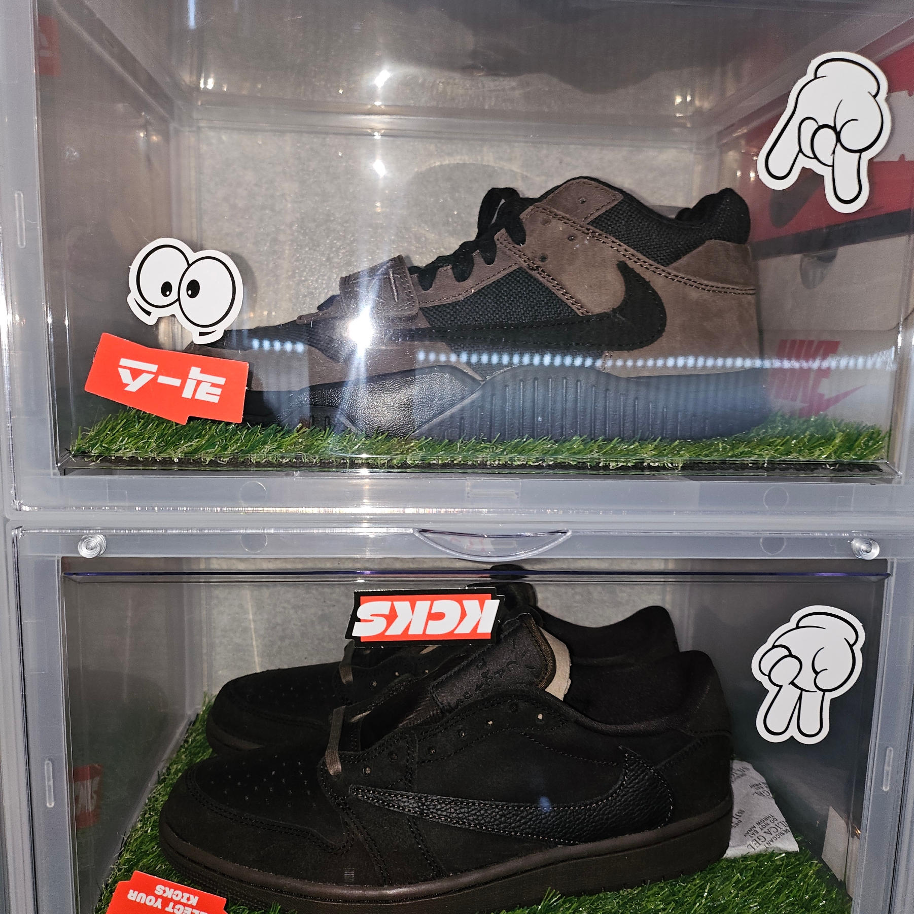 Jordan 1 x Travis Scott Retro Low OG SP Velvet Brown and Dark Mocha, (W) Jordan 1 x Travis Scott Retro Low OG SP Canary 착용 스타일 - 3