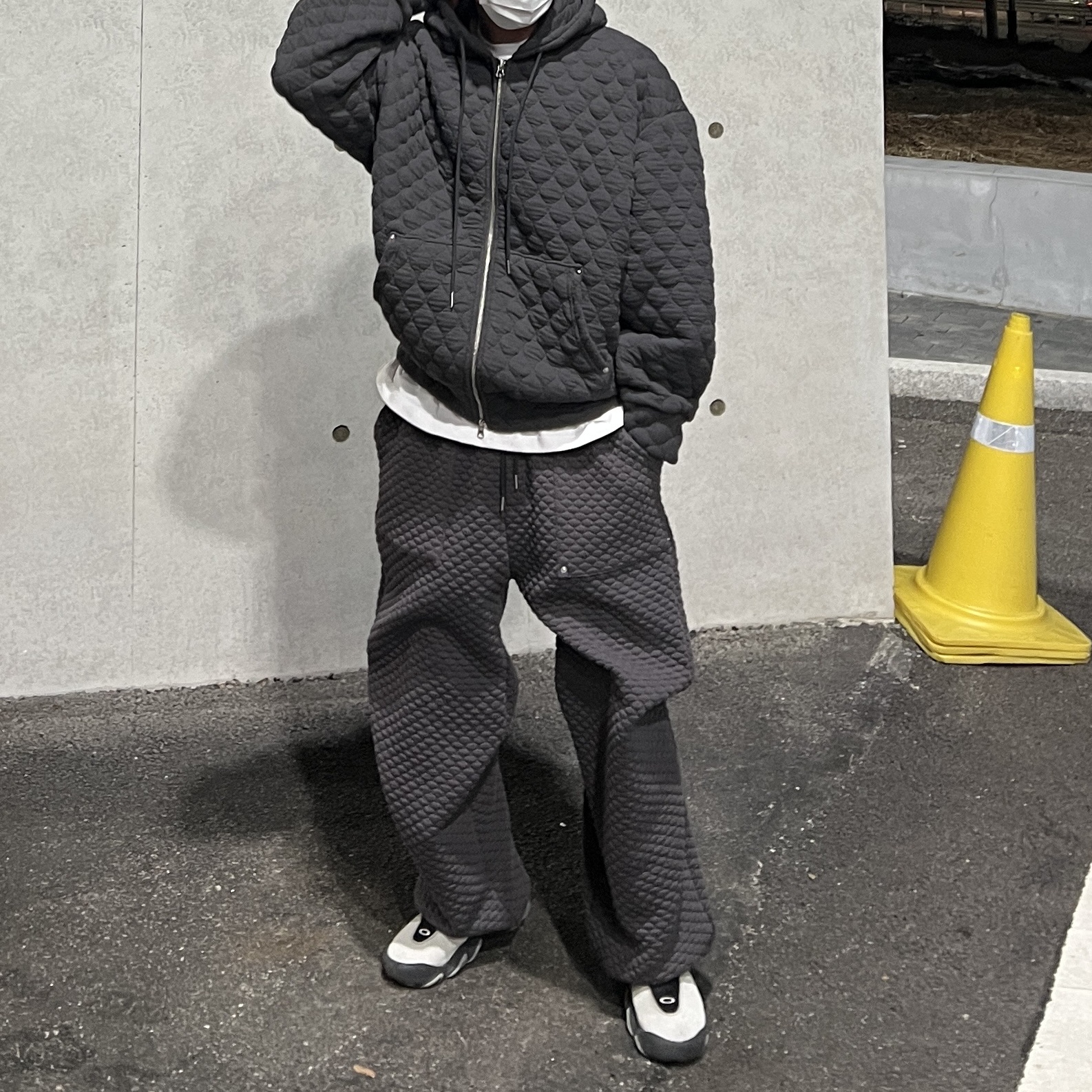 Oakley Factory Team x Brain Dead Flesh White Birch, Oakley Factory Team x Brain Dead Flesh Milk Black 착용 스타일 - 5