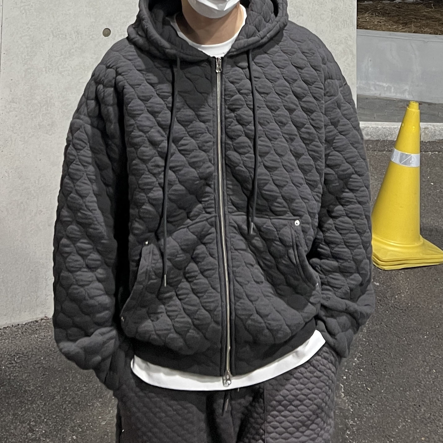 Oakley Factory Team x Brain Dead Flesh White Birch, Oakley Factory Team x Brain Dead Flesh Milk Black 착용 스타일 - 2