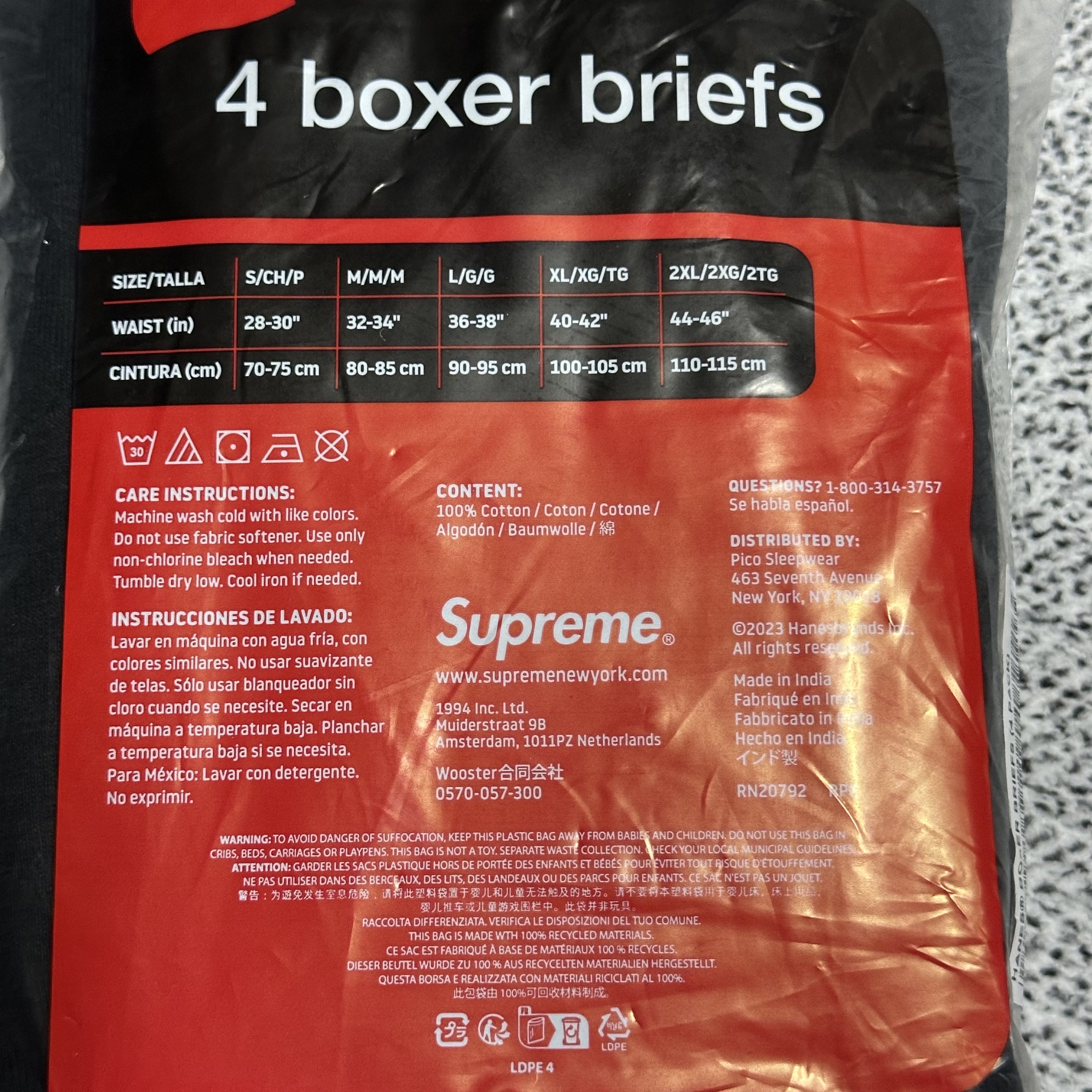 Supreme Hanes Boxer Briefs Black (4 Pack) 착용 스타일 - 2