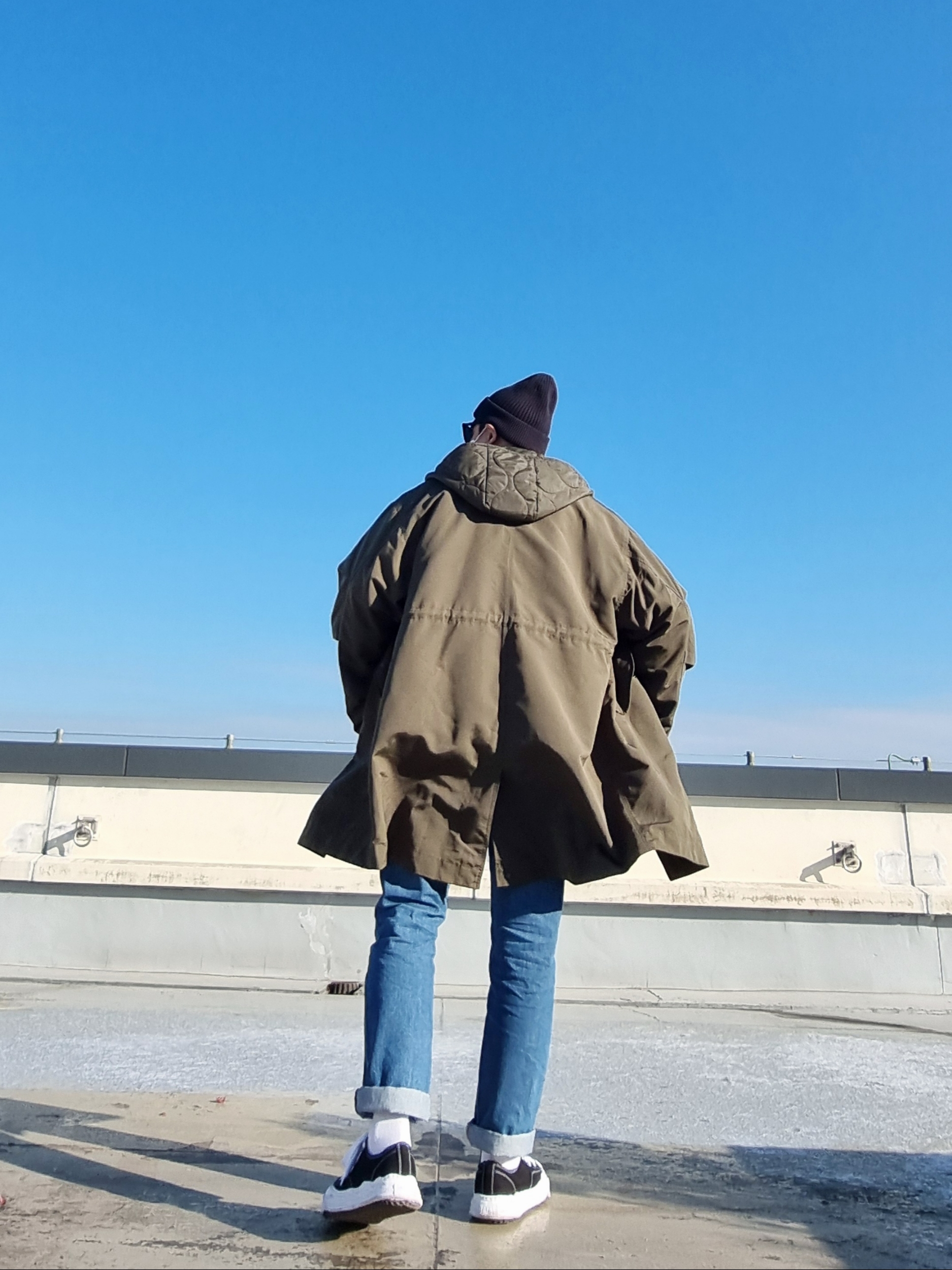 Maison Mihara Yasuhiro Hank OG Sole Canvas Low-top Sneakers Black, Nike NRG ACG Cuffed Beanie Black 착용 스타일 - 4