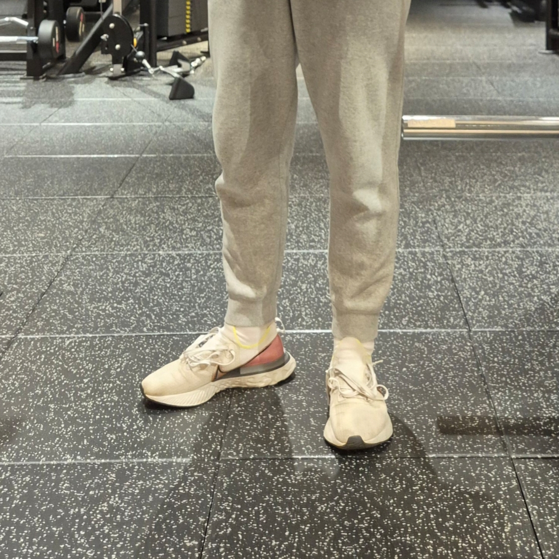 Nike React Infinity Run Platinum Tint Pink Blast 착용 스타일