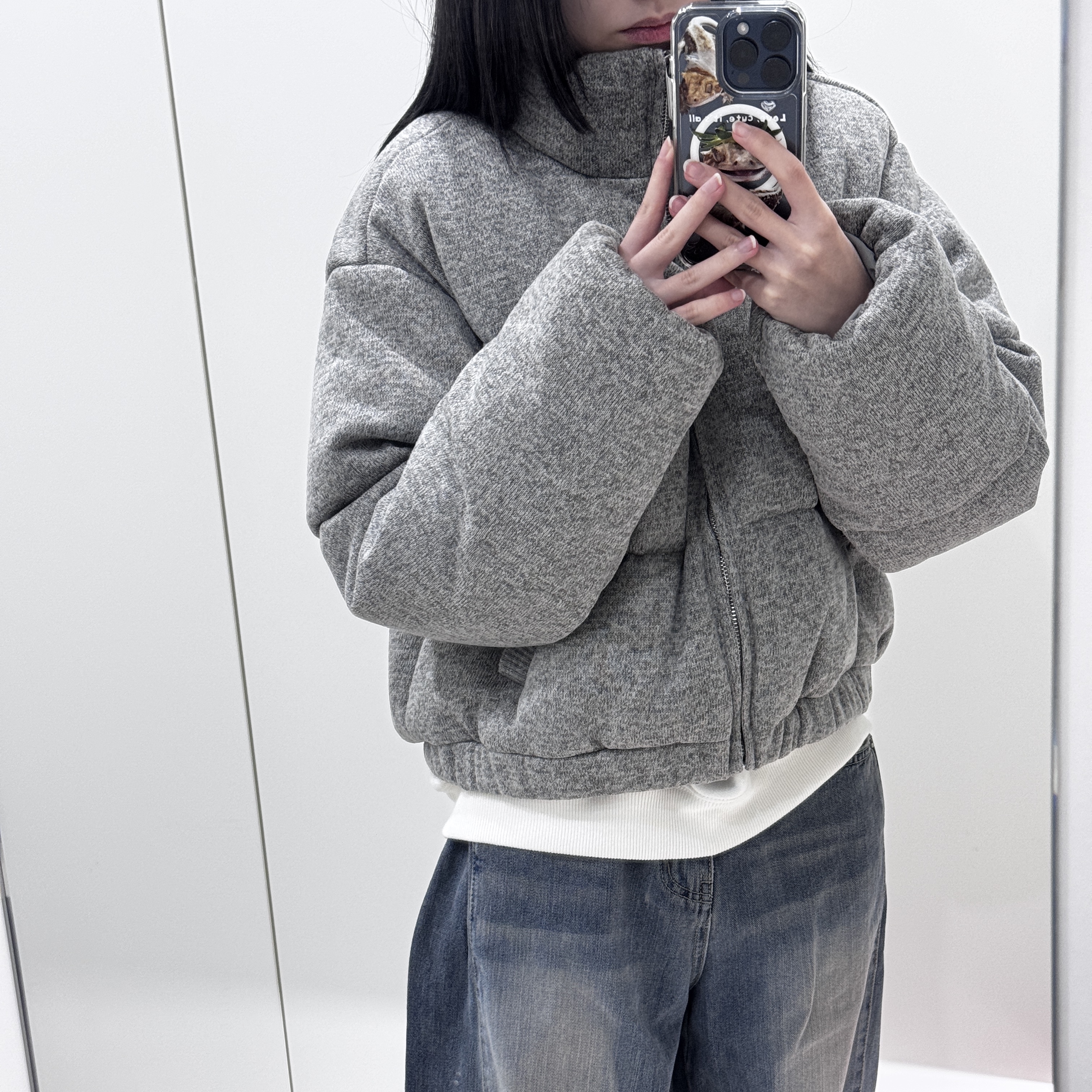 (W) Calvin Klein Cropped Knit Down Puffer Grey 착용 스타일