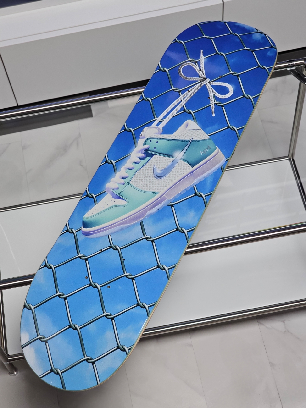 Nike x April Skateboards SB Dunk Low Pro QS Racer Blue Metallic Silver 착용 스타일 - 9