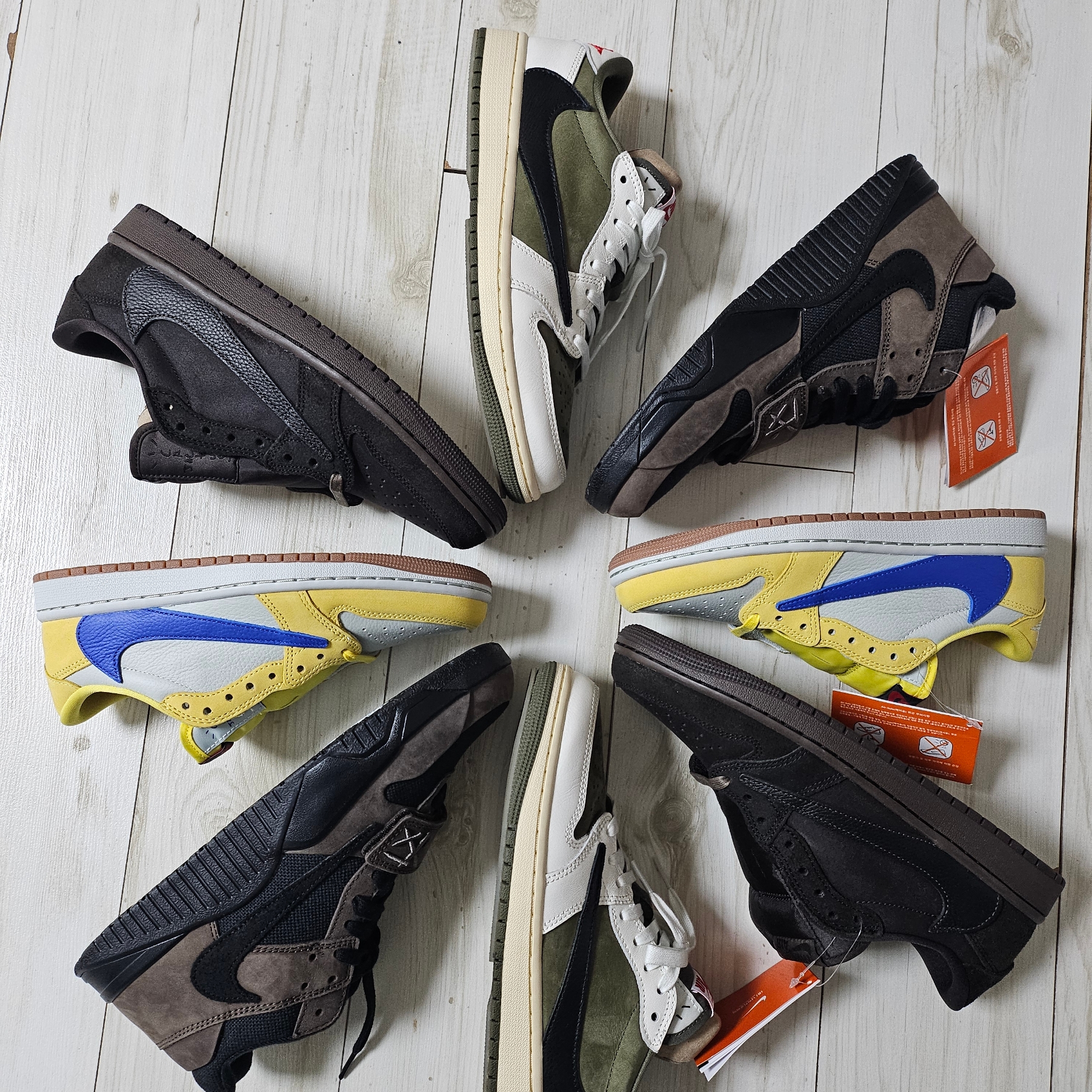 Jordan 1 x Travis Scott Retro Low OG SP Velvet Brown and Dark Mocha, (W) Jordan 1 x Travis Scott Retro Low OG SP Canary 착용 스타일 - 2