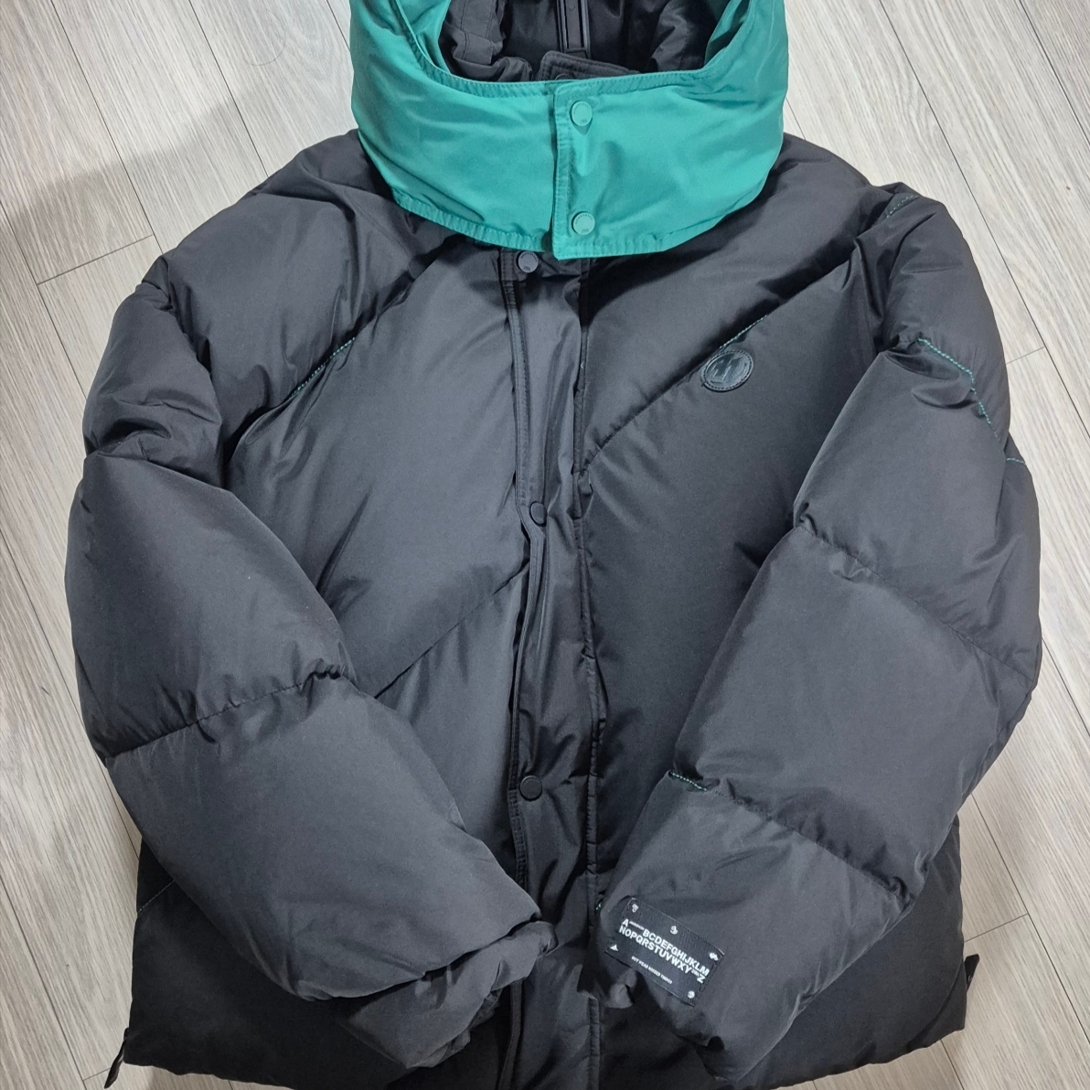 Zara x Ader Error Oversize Puffer Jacket Black 착용 스타일