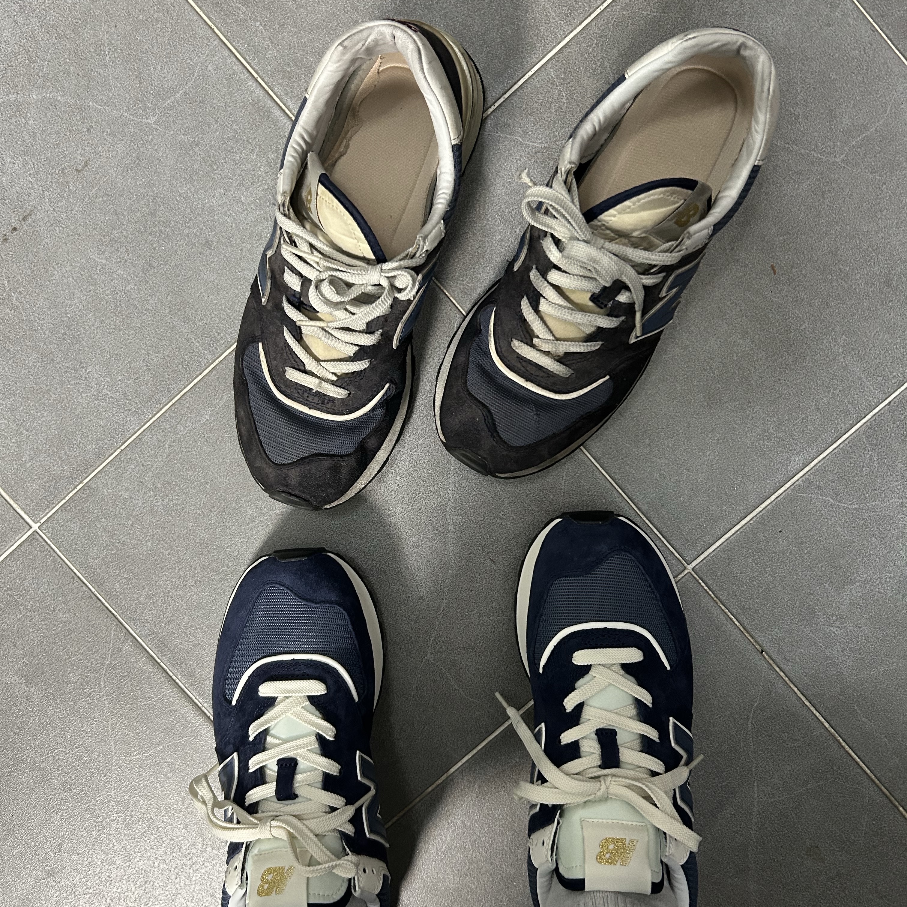 New Balance 574 Legacy Navy 착용 스타일