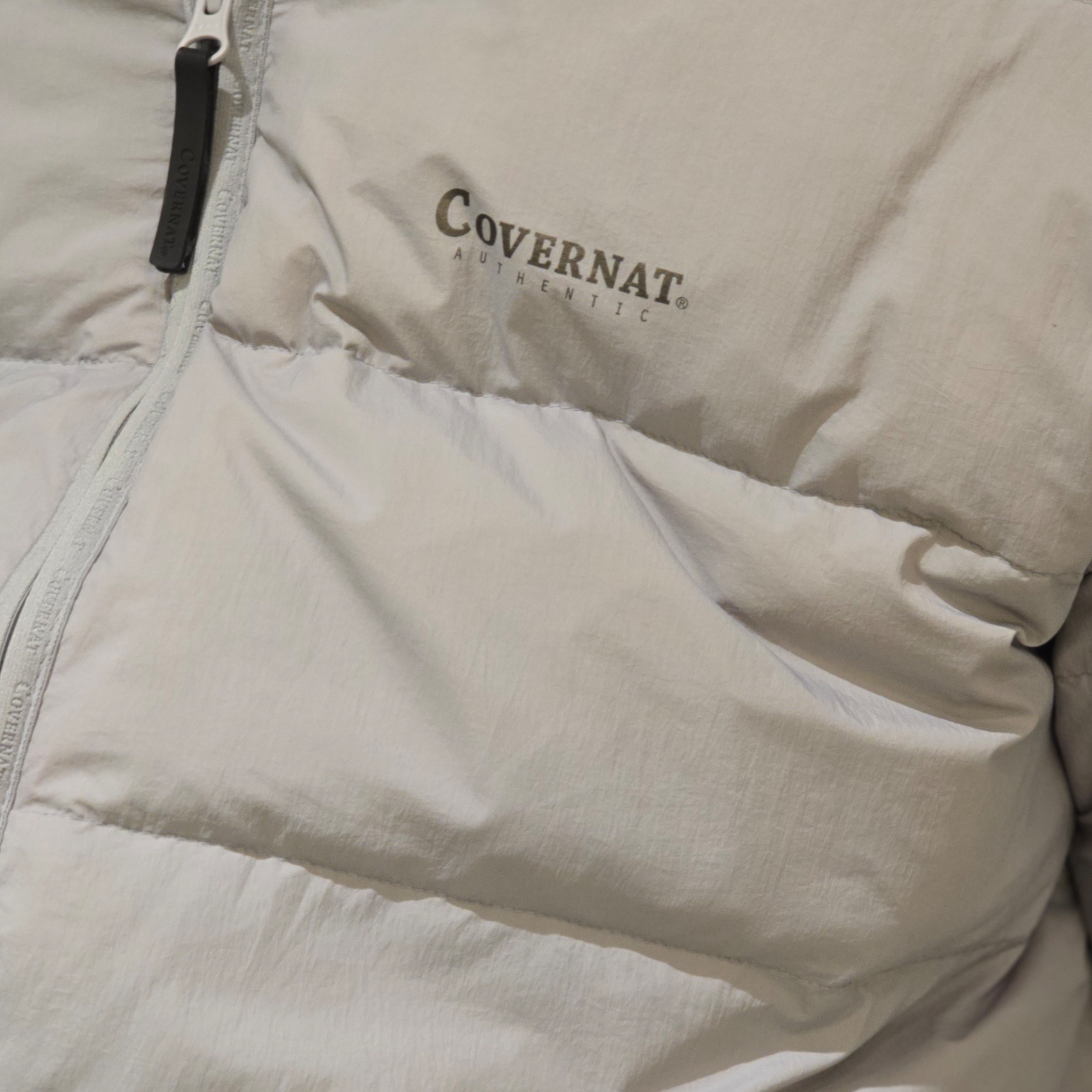 Covernat Cover Light Collarless Light Down Skyblue 착용 스타일
