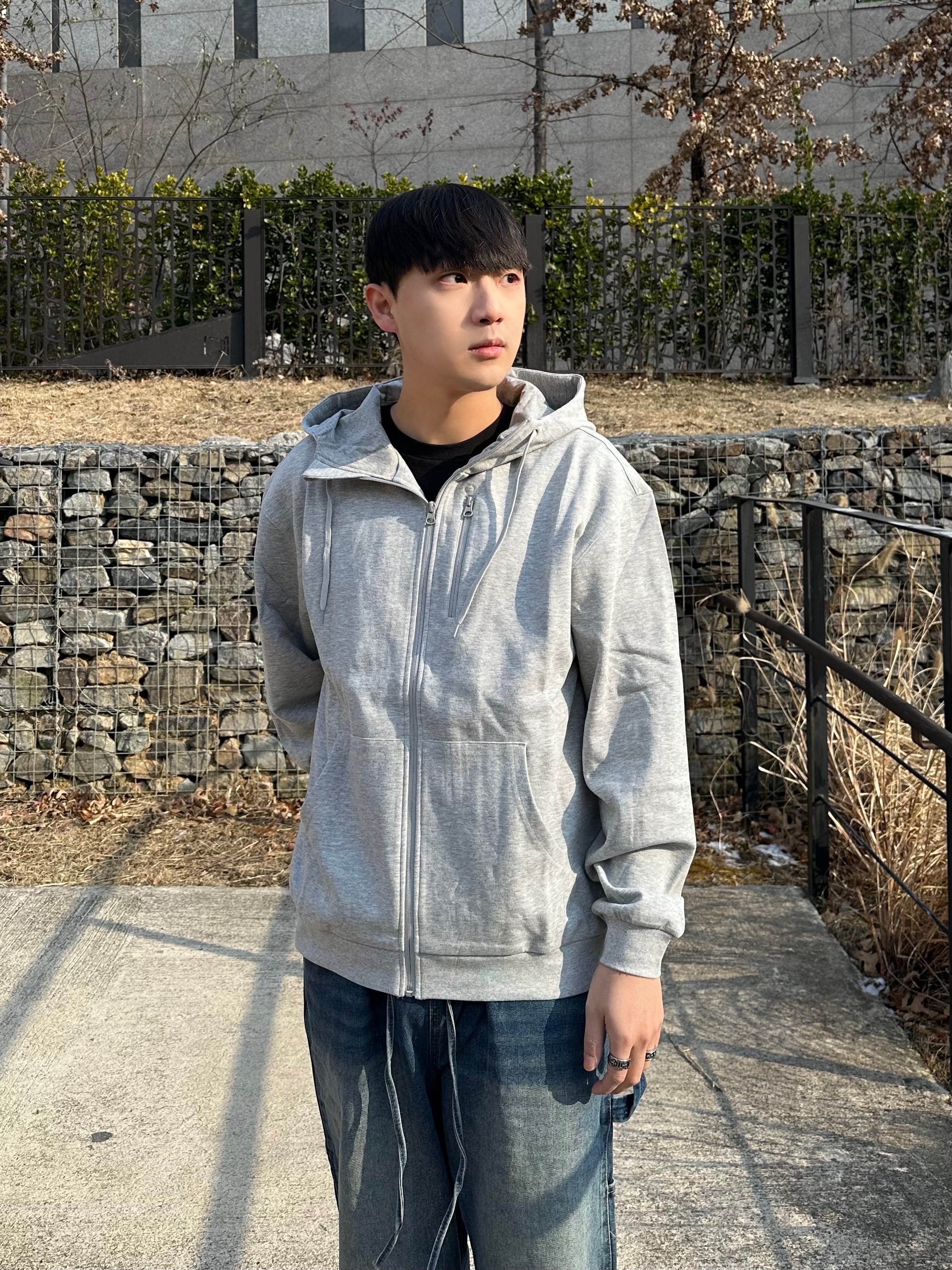 keek Pillowdy Hoody V2 Comfy fit M.gray 착용 스타일 - 2