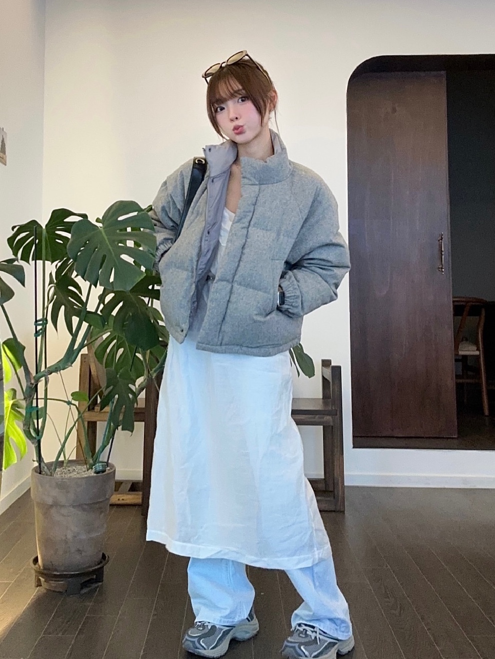 Siyazu SIOT4010 Woolen Duckdown Crop PD Melange gray 착용 스타일 - 1