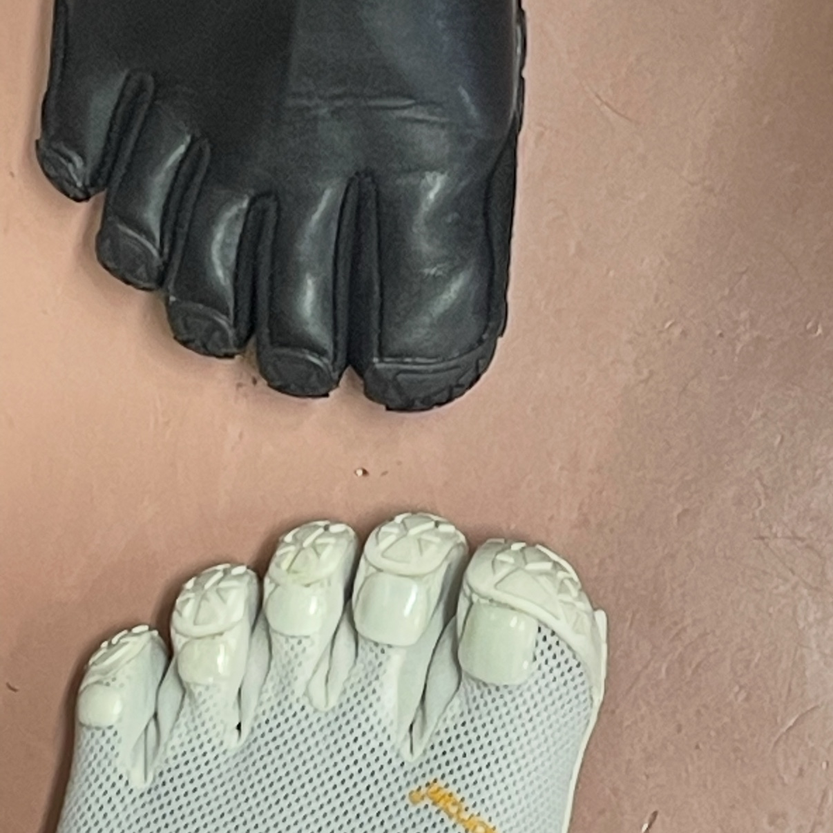 Suicoke x Midorikawa Vibram Fivefingers Nin-Lo MKW Snow White 착용 스타일