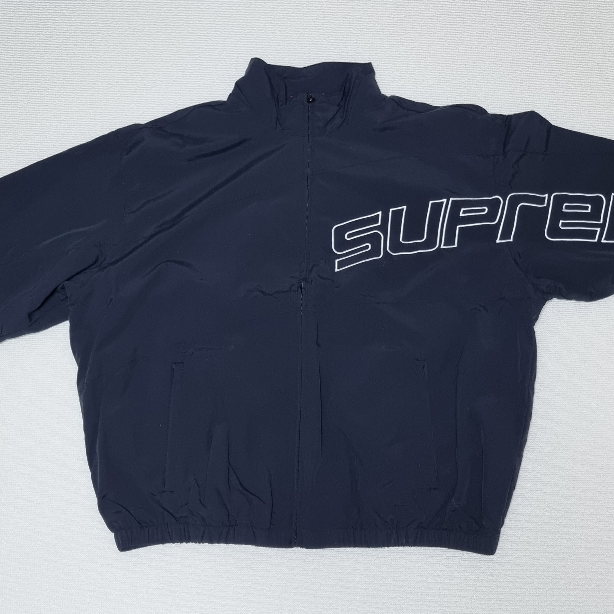 Supreme Curve Track Jacket Black - 24SS 착용 스타일 - 1