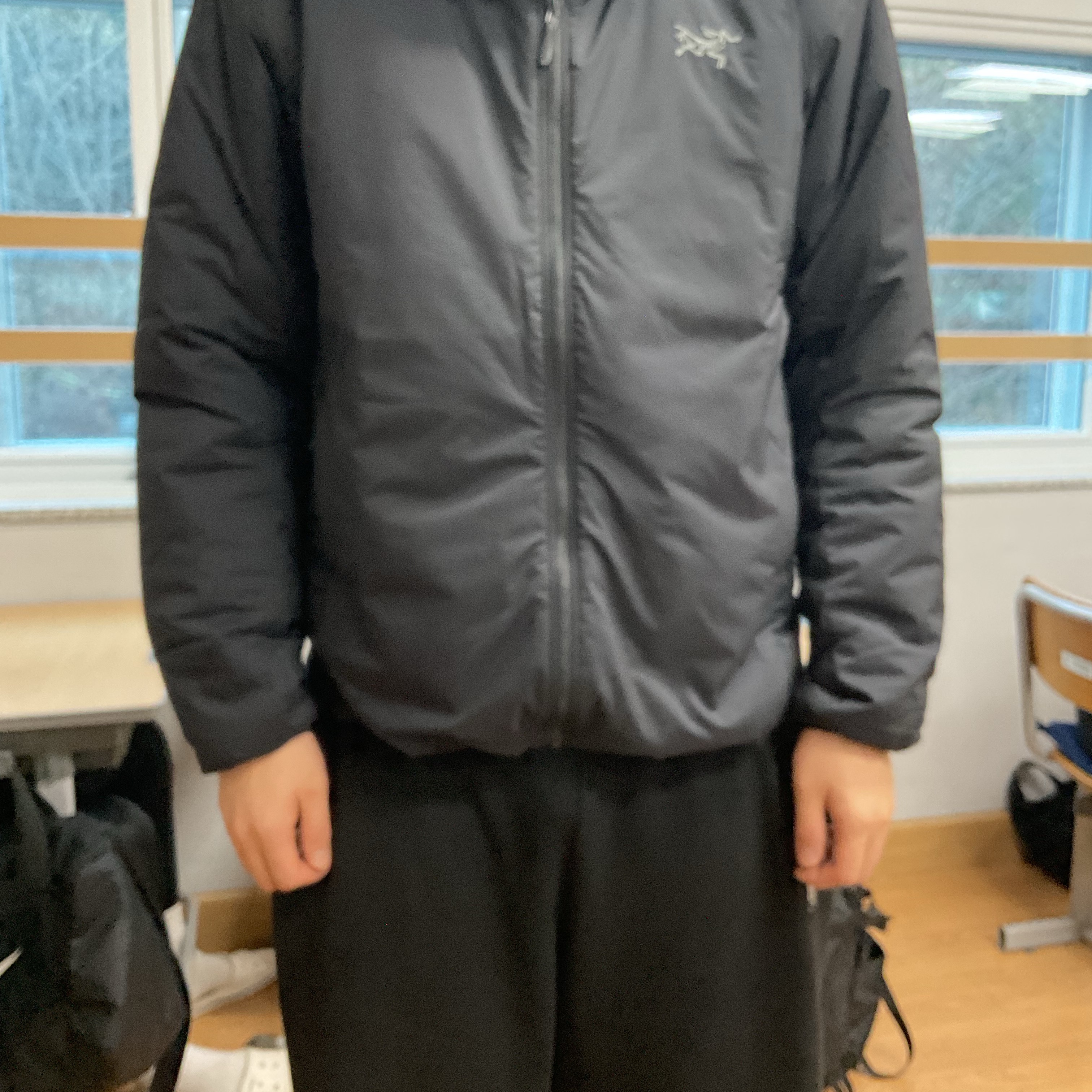 Arc'teryx Atom Heavyweight Hoody Black 착용 스타일