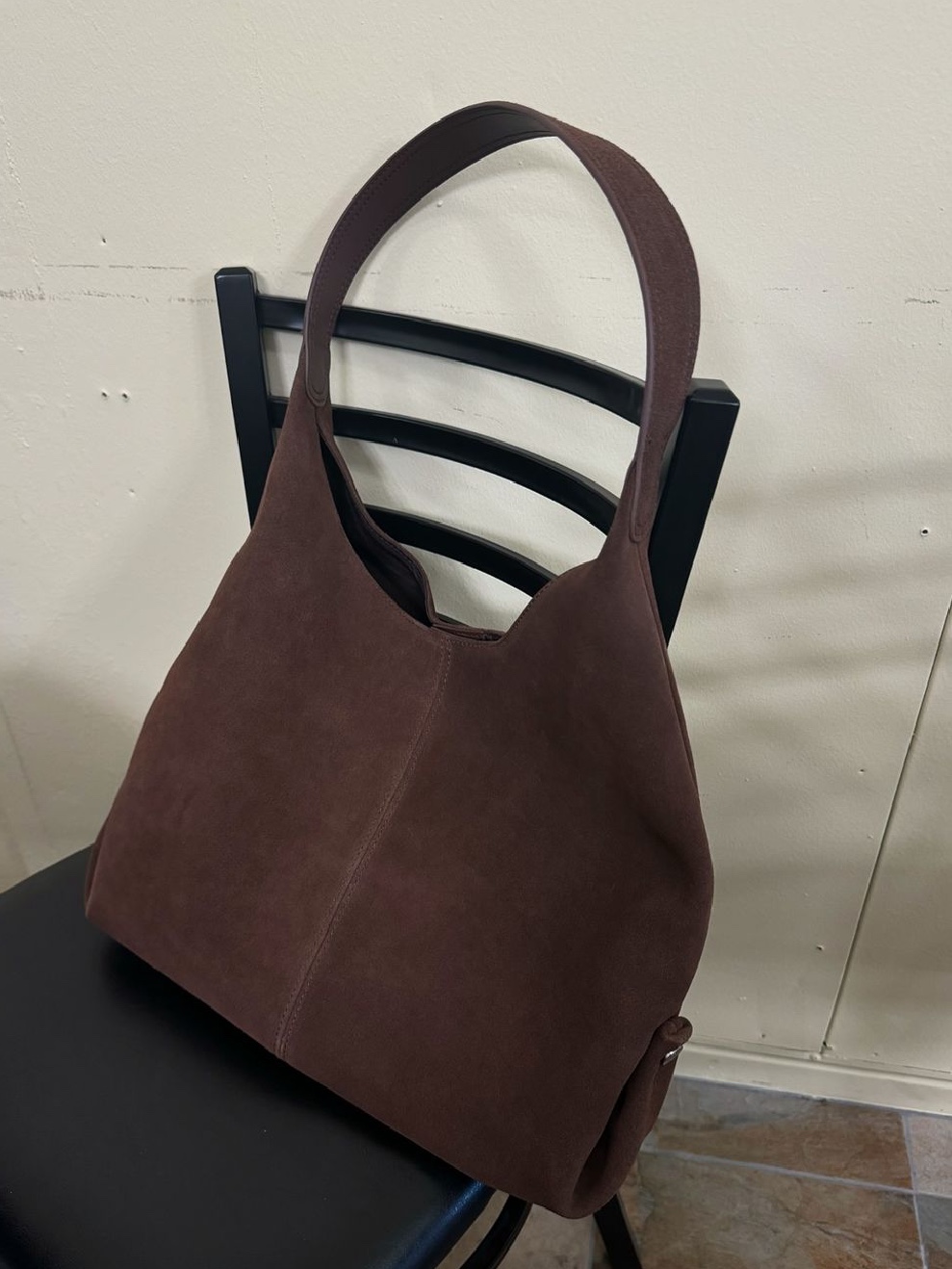 Siyazu SIAC3053 Flow Bag Brown 착용 스타일 - 2