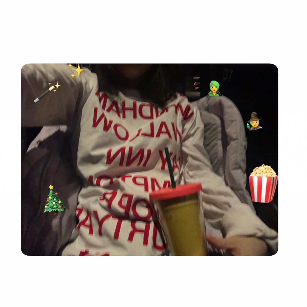 [KREAM 단독] Safarispot Highway Inn LS T-Shirt White Red 착용 스타일 - 3