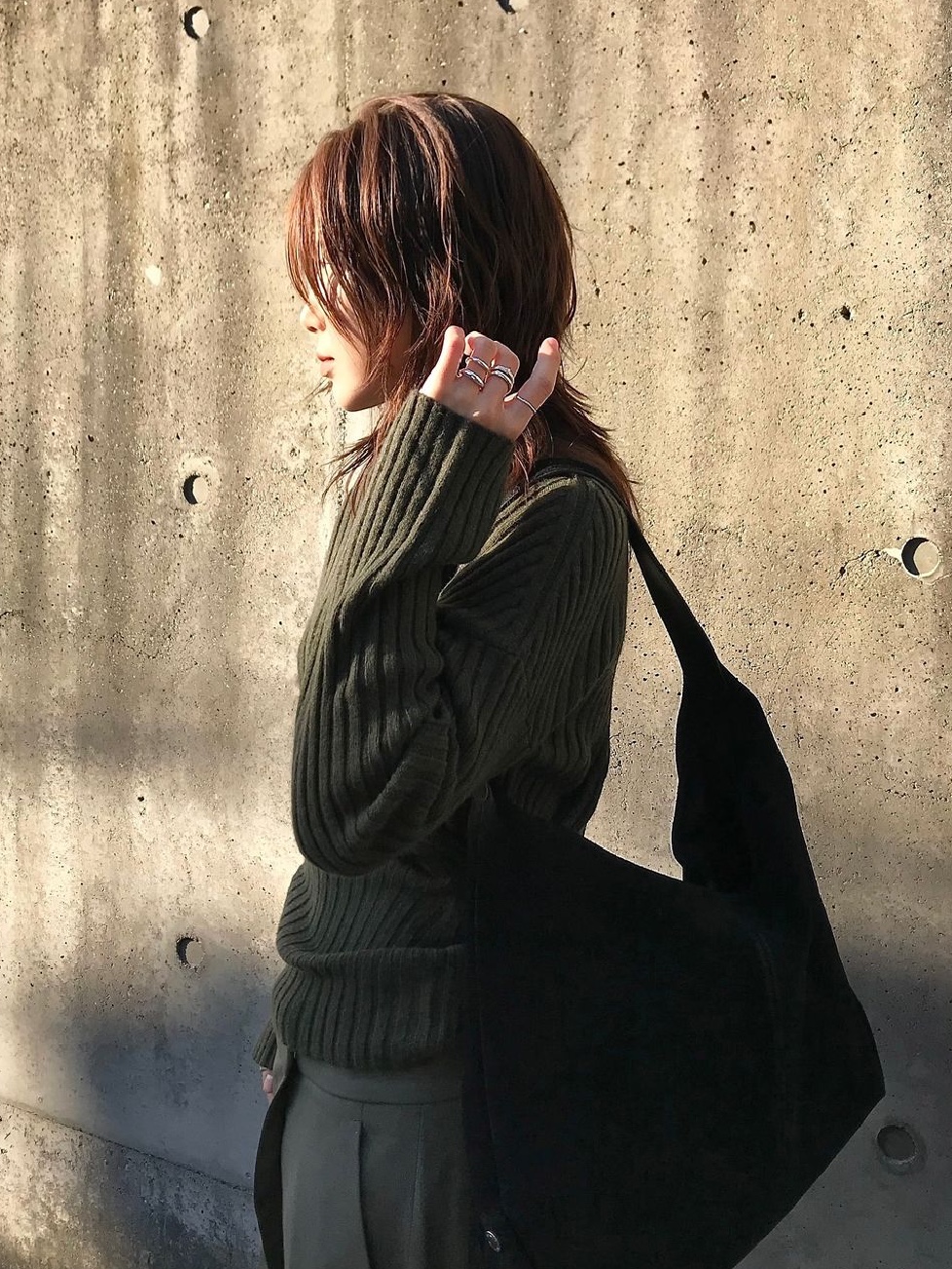 Siyazu SIAC3053 Flow Bag Black 착용 스타일 - 1