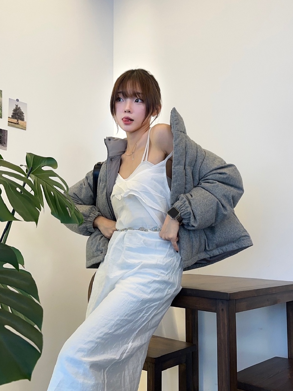 Siyazu SIOT4010 Woolen Duckdown Crop PD Melange gray 착용 스타일 - 1