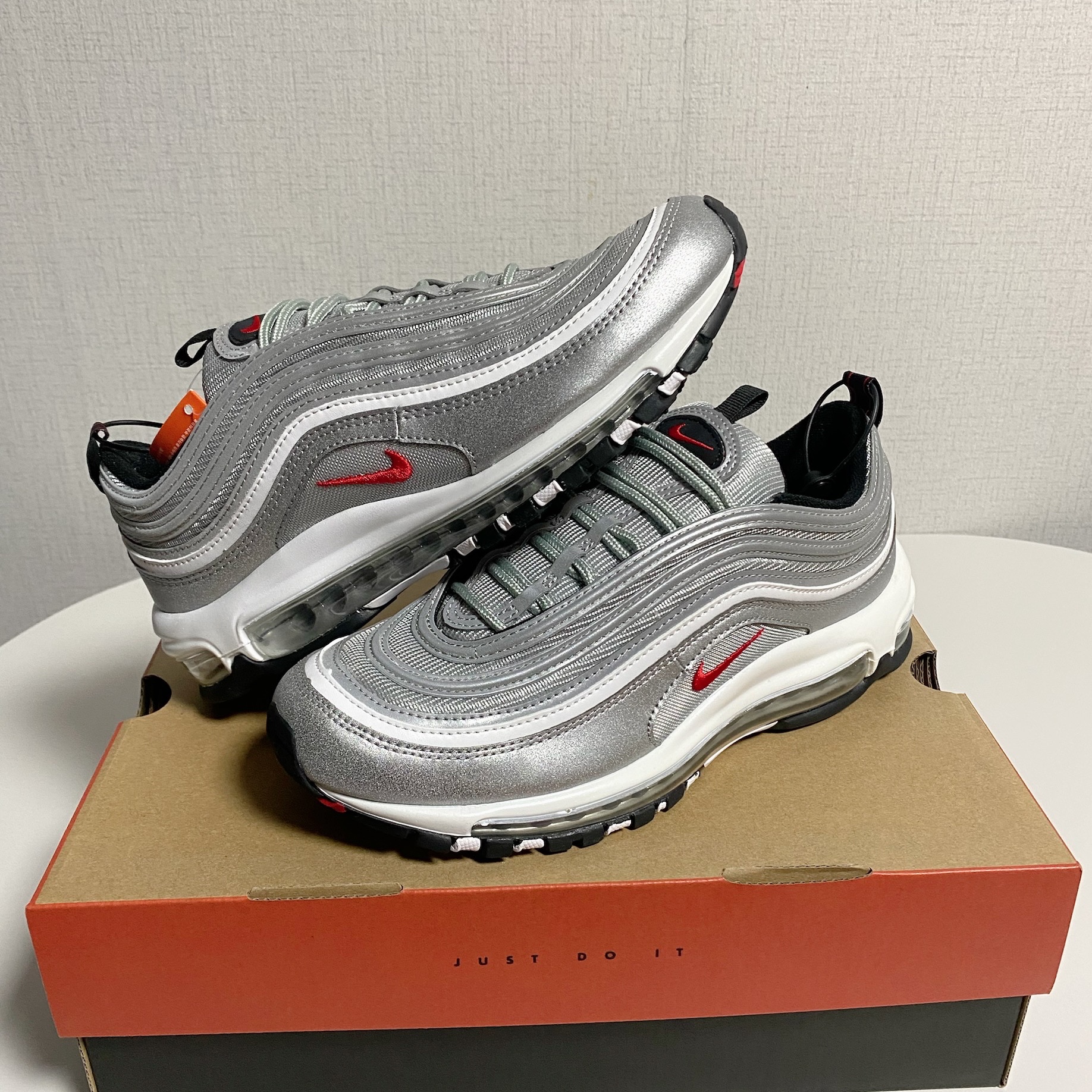 Nike Air Max 97 OG Silver Bullet 2022 착용 스타일
