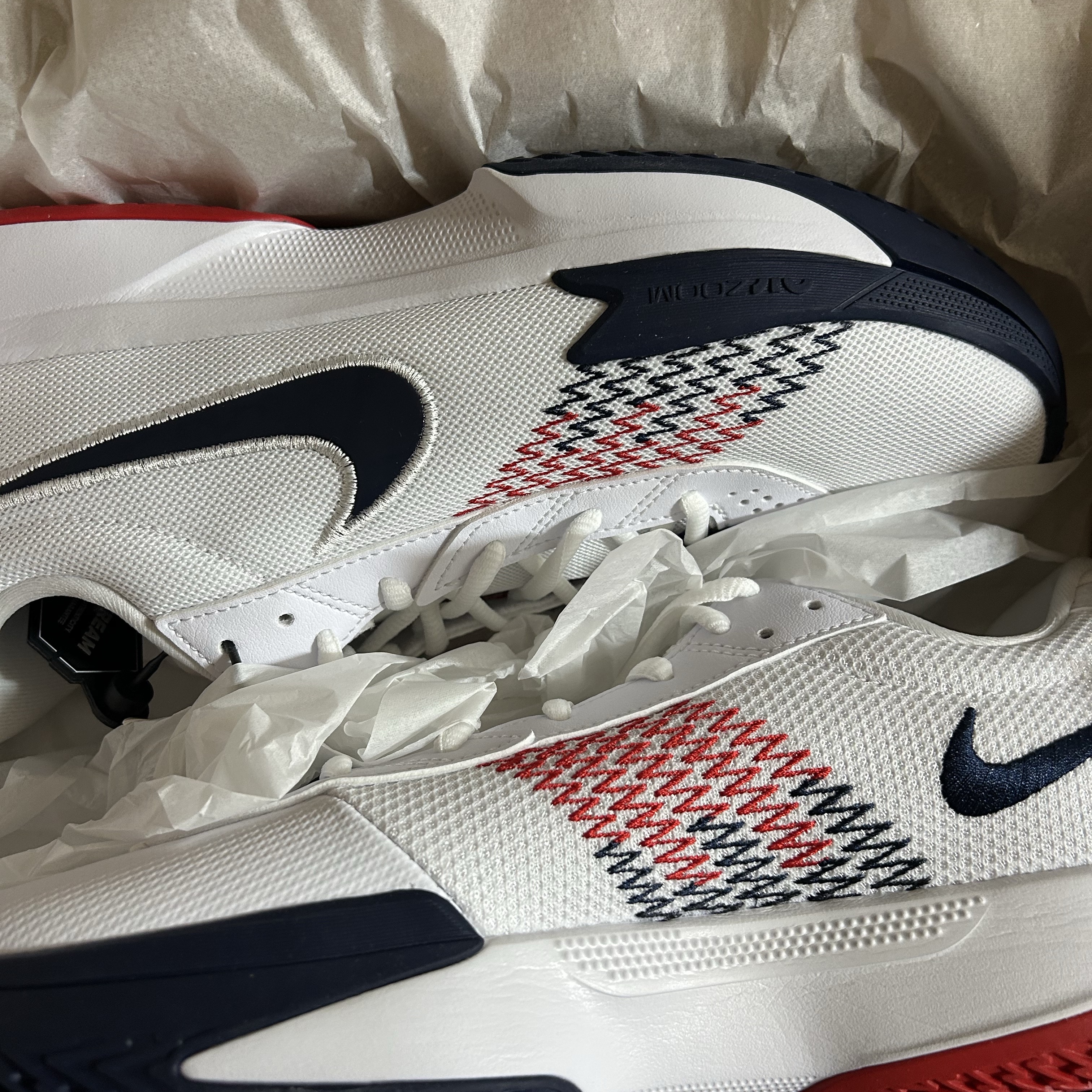 Nike Air Zoom G.T. Cut Academy EP White 착용 스타일
