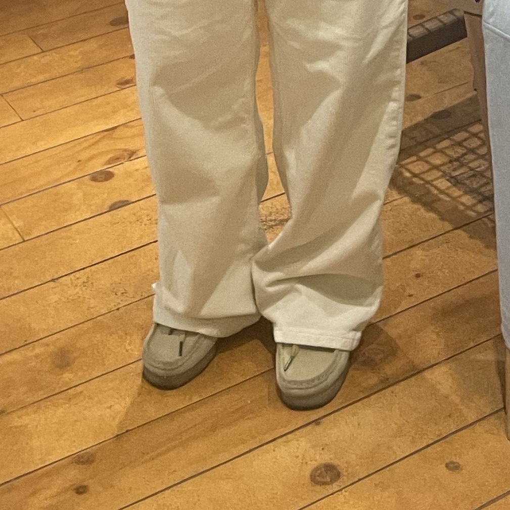 (W) Clarks Wallabee Maple Suede 착용 스타일