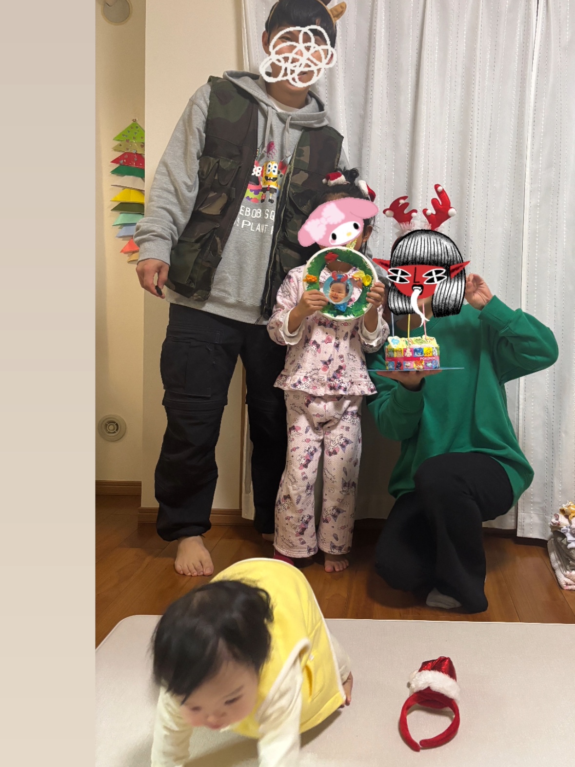 Uniqlo UT x CPFM x SpongeBob Sweat Pull Parka A Gray - KR, Nike ACG Smith Summit Cargo Pants Black Summit White - Asia 착용 스타일
