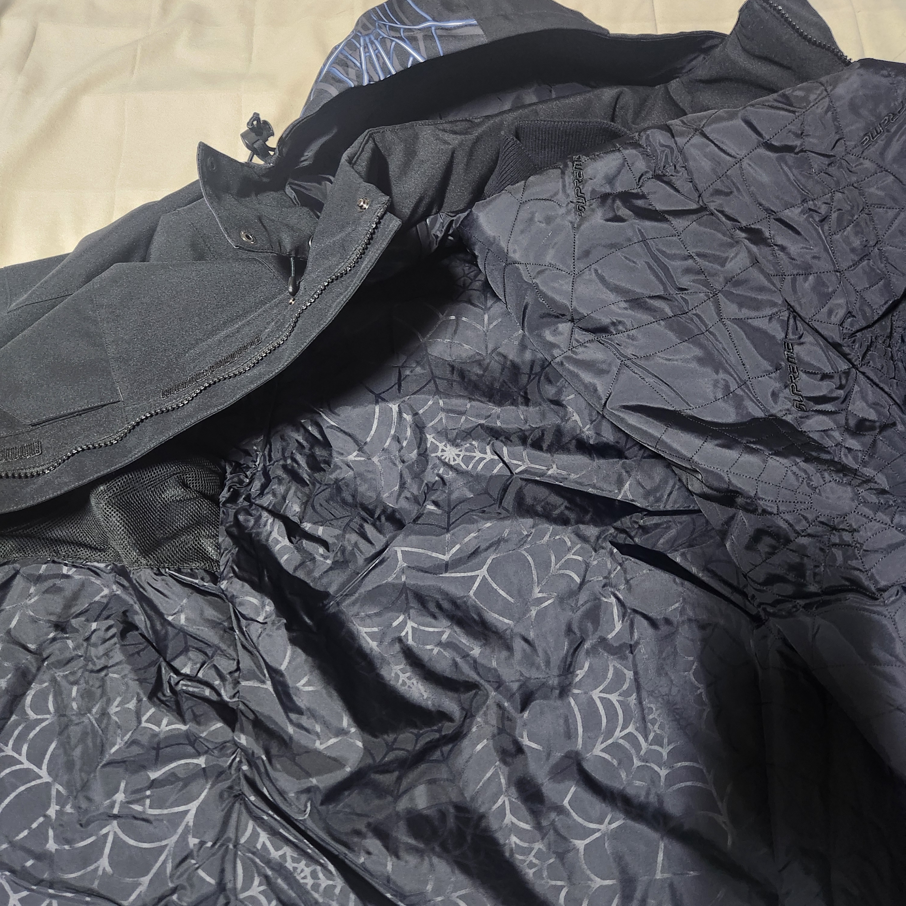 Supreme x Spyder Technical Jacket Black - 24FW 착용 스타일 - 4