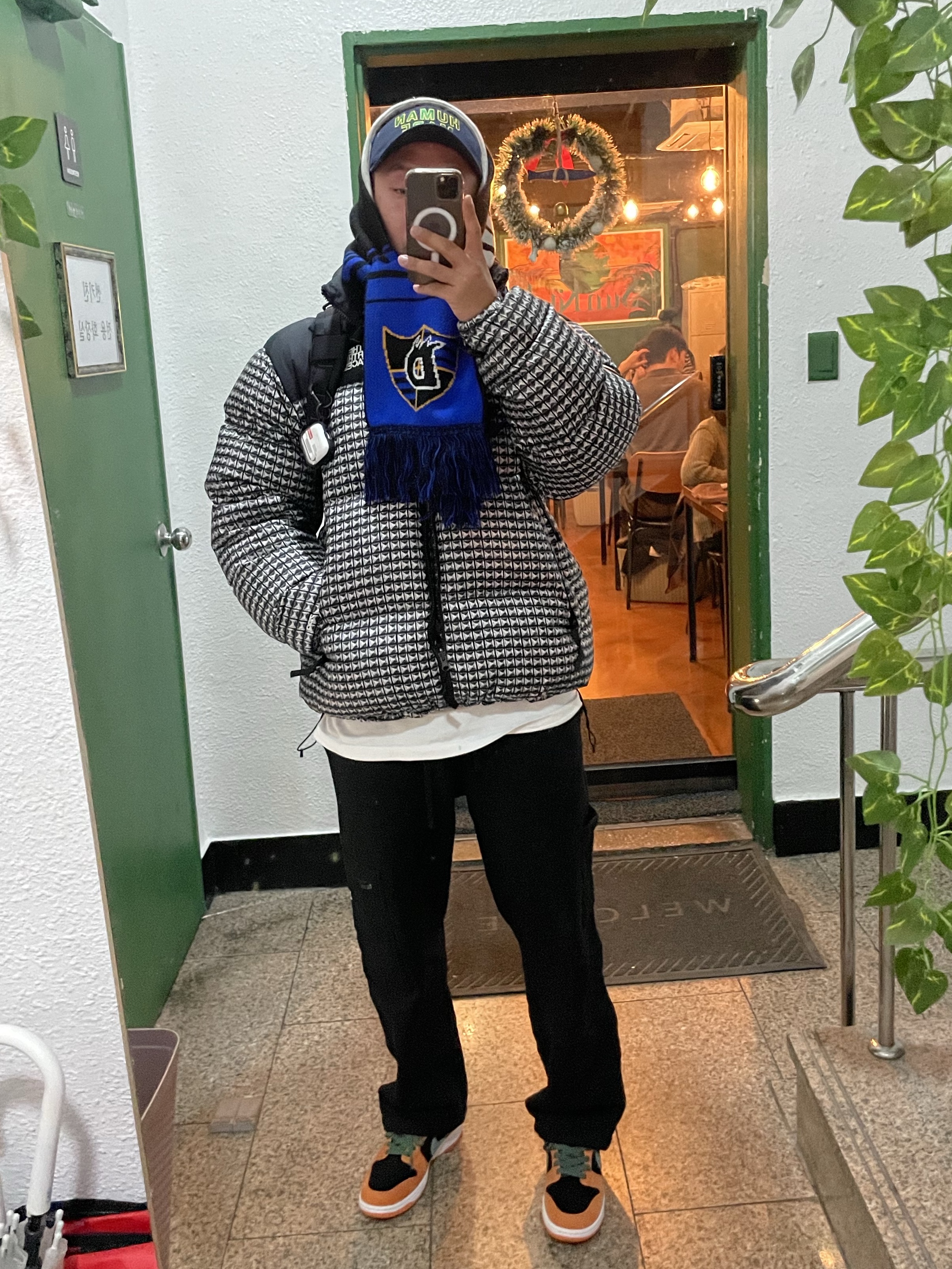 Human Made 6 Panel Cap #2 Navy, Supreme x The North Face Studded Nuptse Jacket Black - 21SS 착용 스타일