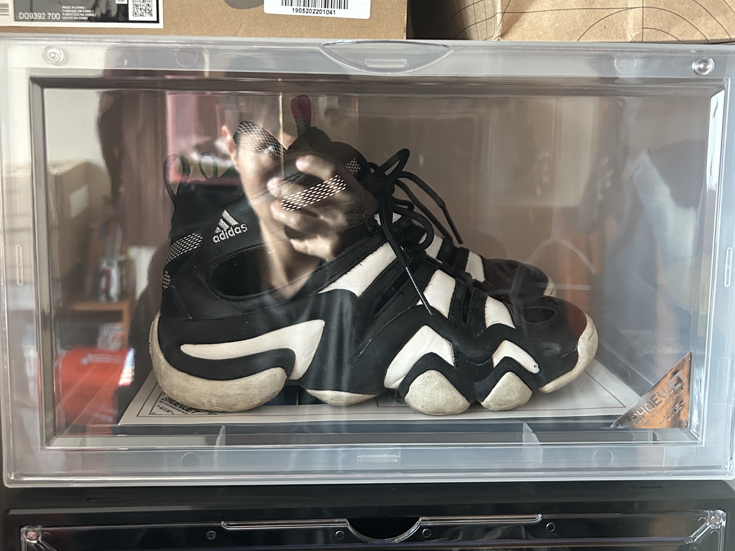 Shoevjet Wide White, Adidas Crazy 8 Black White 착용 스타일
