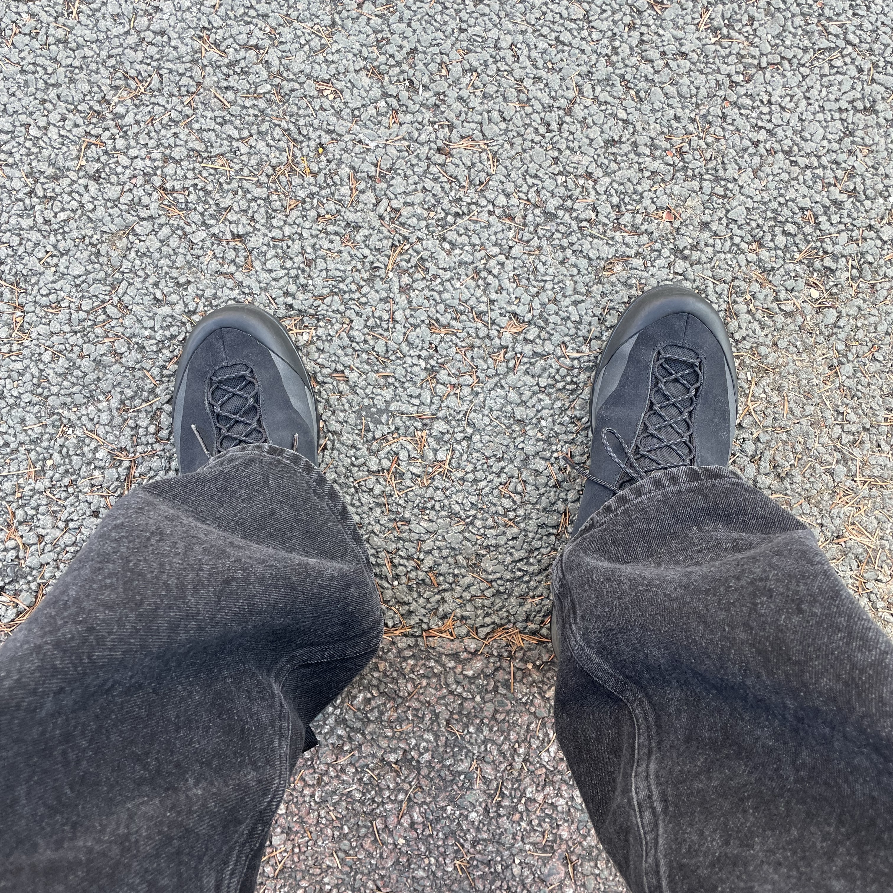 Arc'teryx Konseal FL 2 Leather GTX Black 착용 스타일