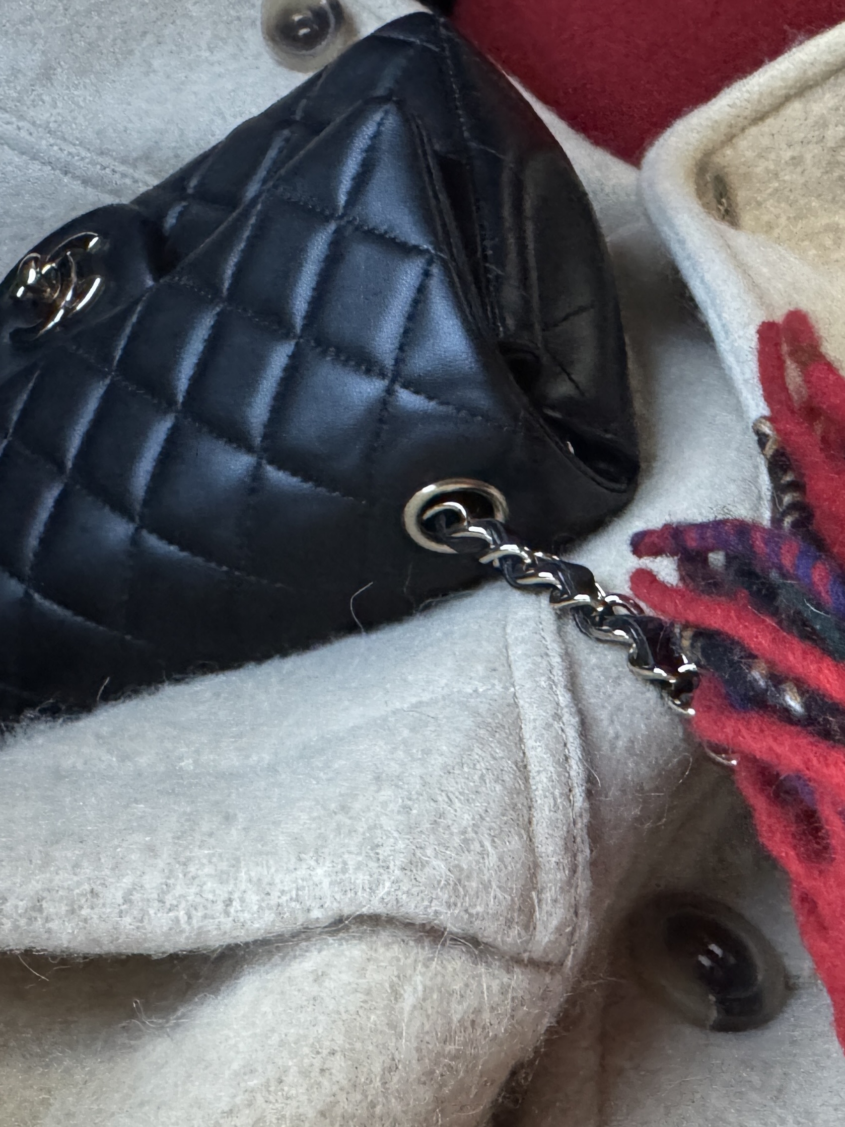 Open Yy Faux Fur Corduroy Earflap Cap Khaki, Mizuno Wave Prophecy MOC Suede Chicory Coffee Mole Black 착용 스타일 - 2