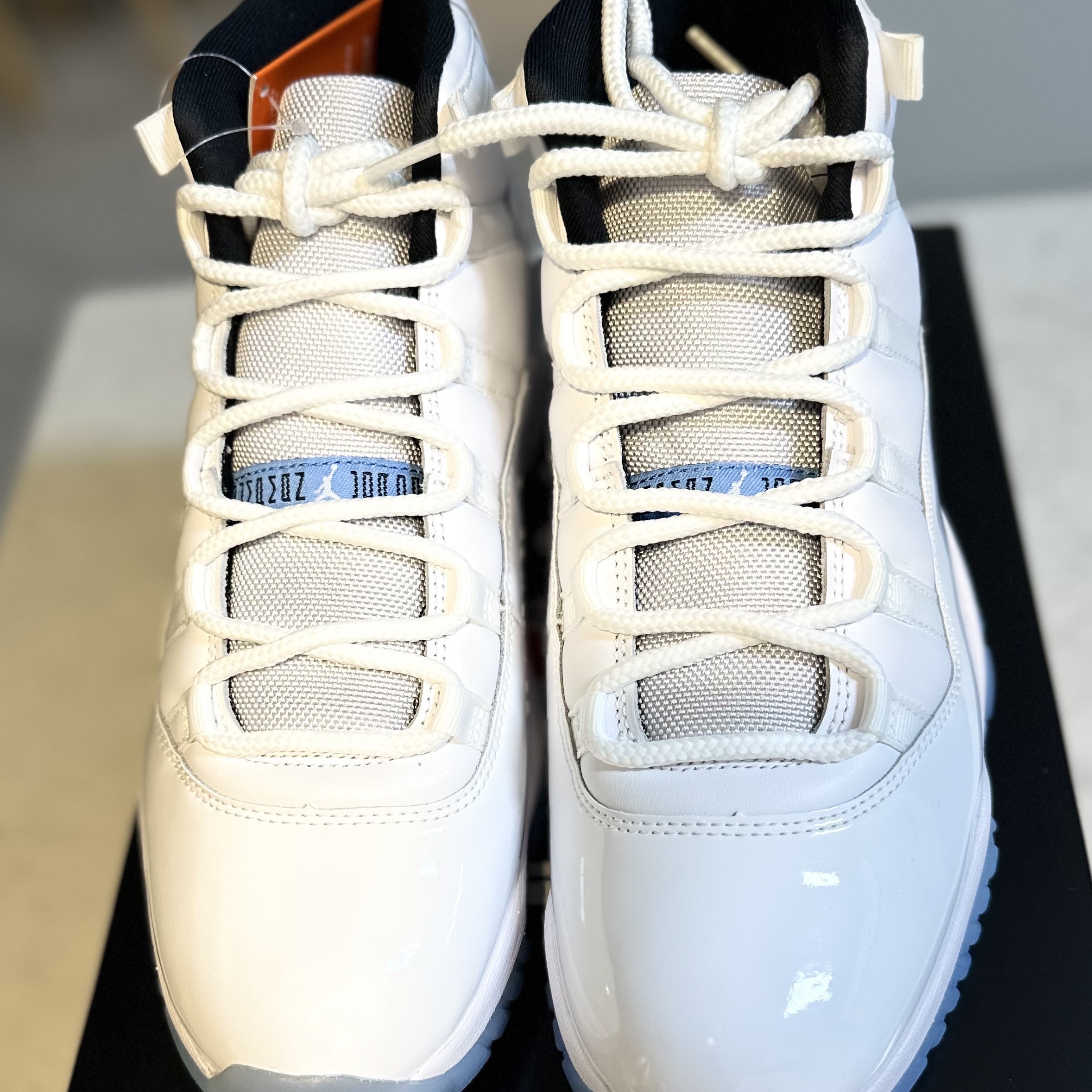 Jordan 11 Retro Legend Blue 2024 착용 스타일 - 4