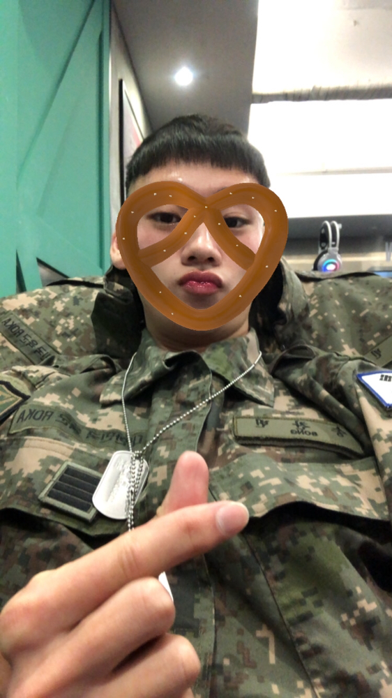 KREAM 프로필 이미지