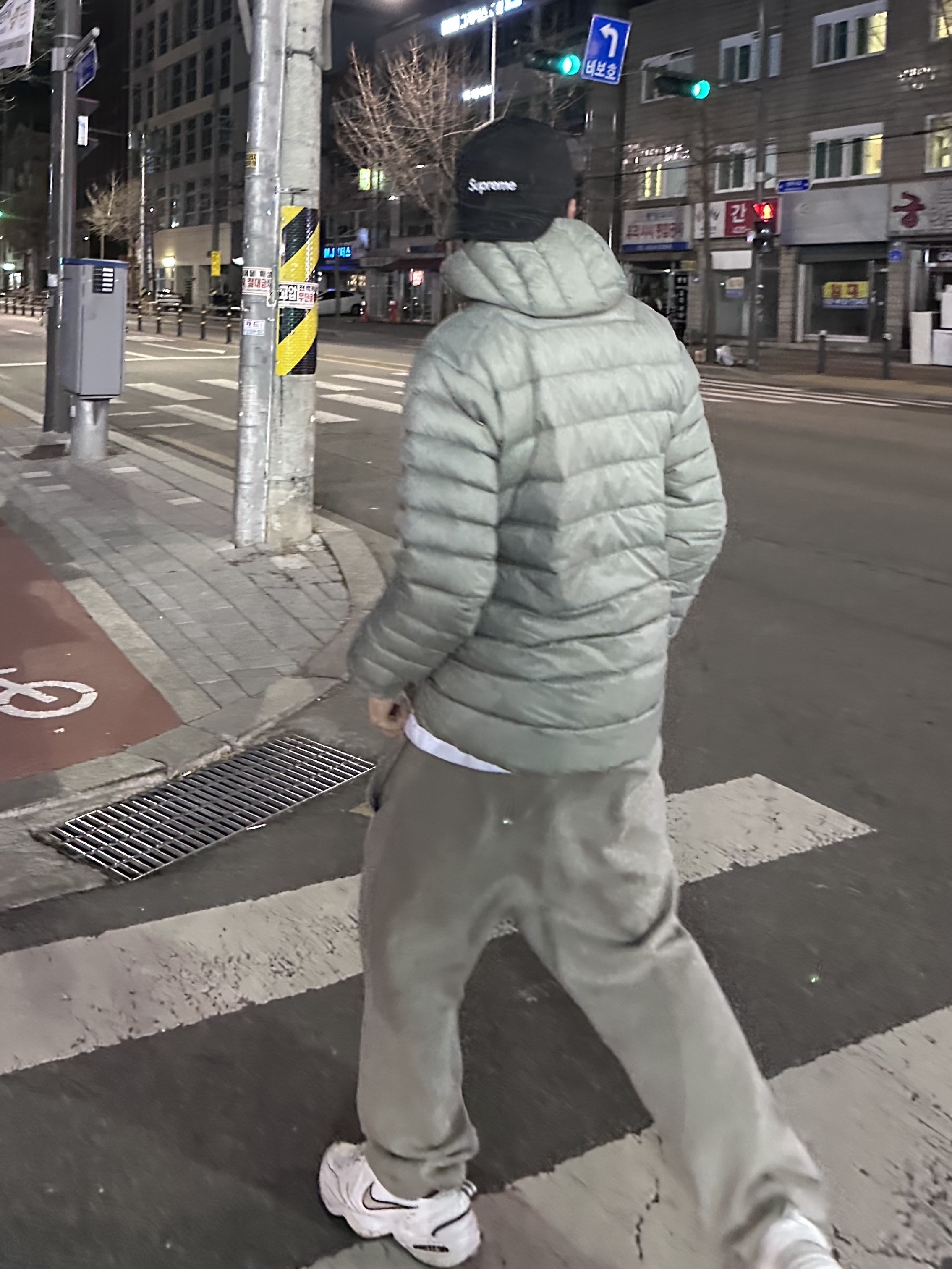 Arc'teryx Cerium Hoody Habitat 착용 스타일