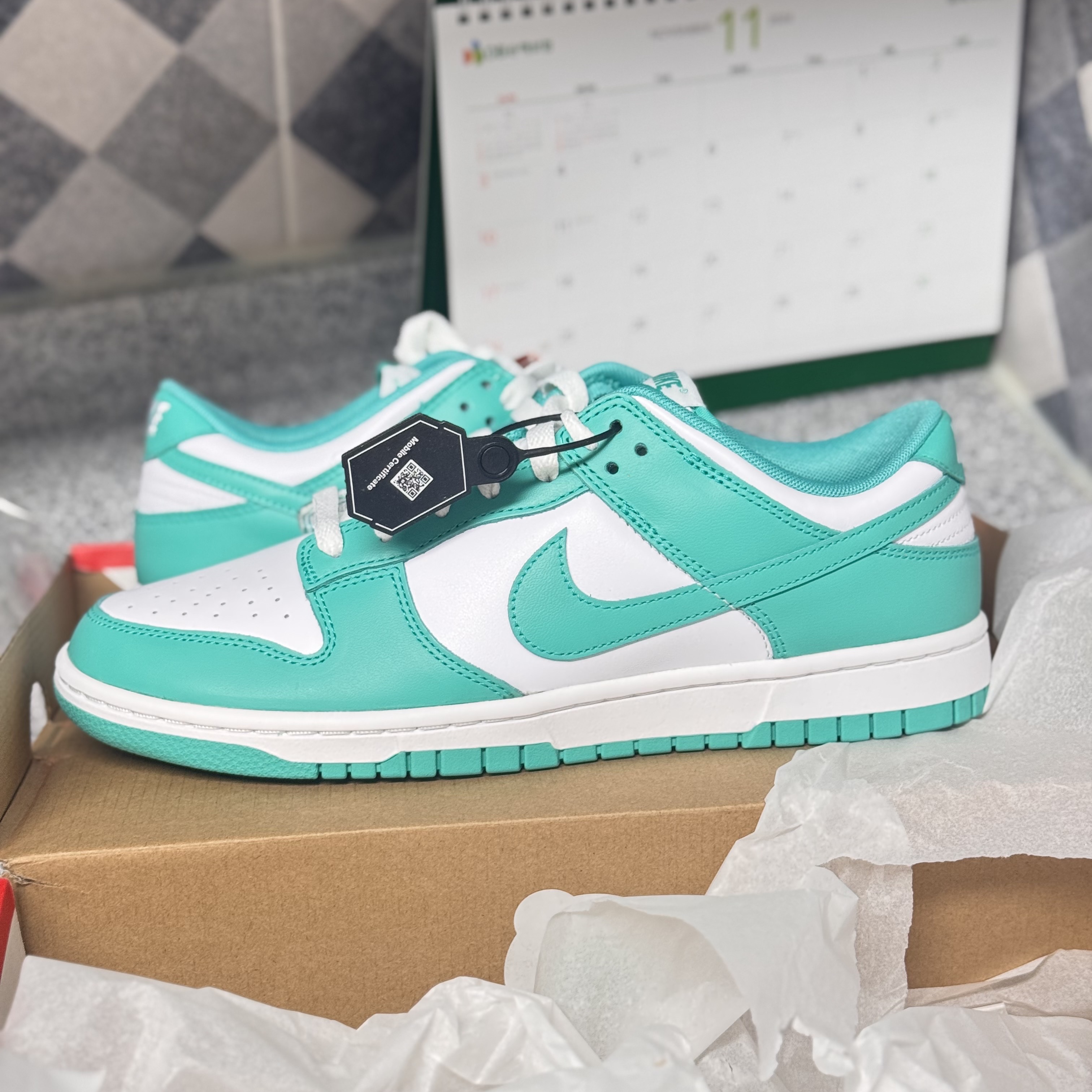 Nike Dunk Low White Clear Jade 착용 스타일 - 2