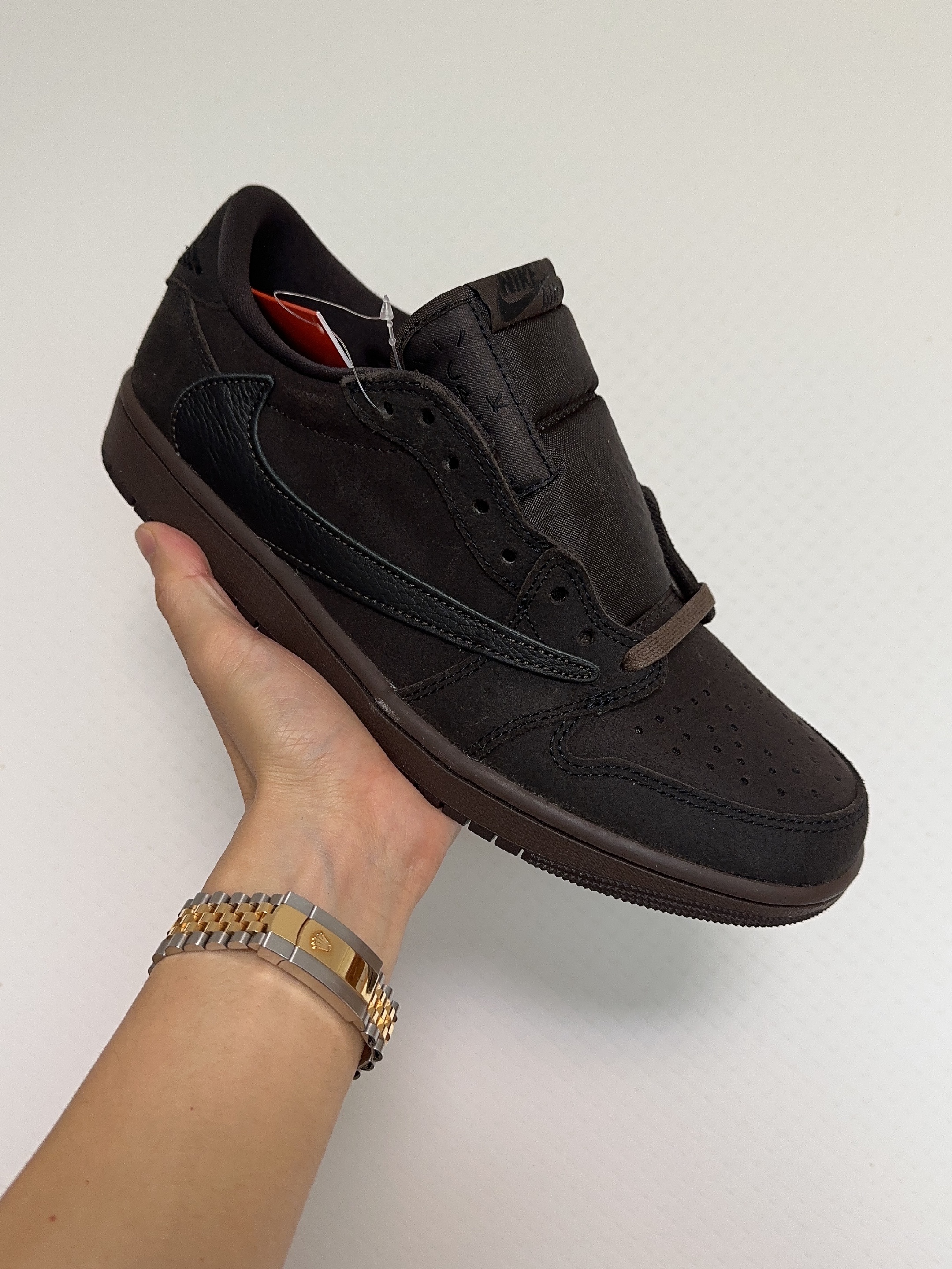 Jordan 1 x Travis Scott Retro Low OG SP Velvet Brown and Dark Mocha, (PS) Jordan 1 x Travis Scott Retro Low OG SP Velvet Brown and Dark Mocha 착용 스타일