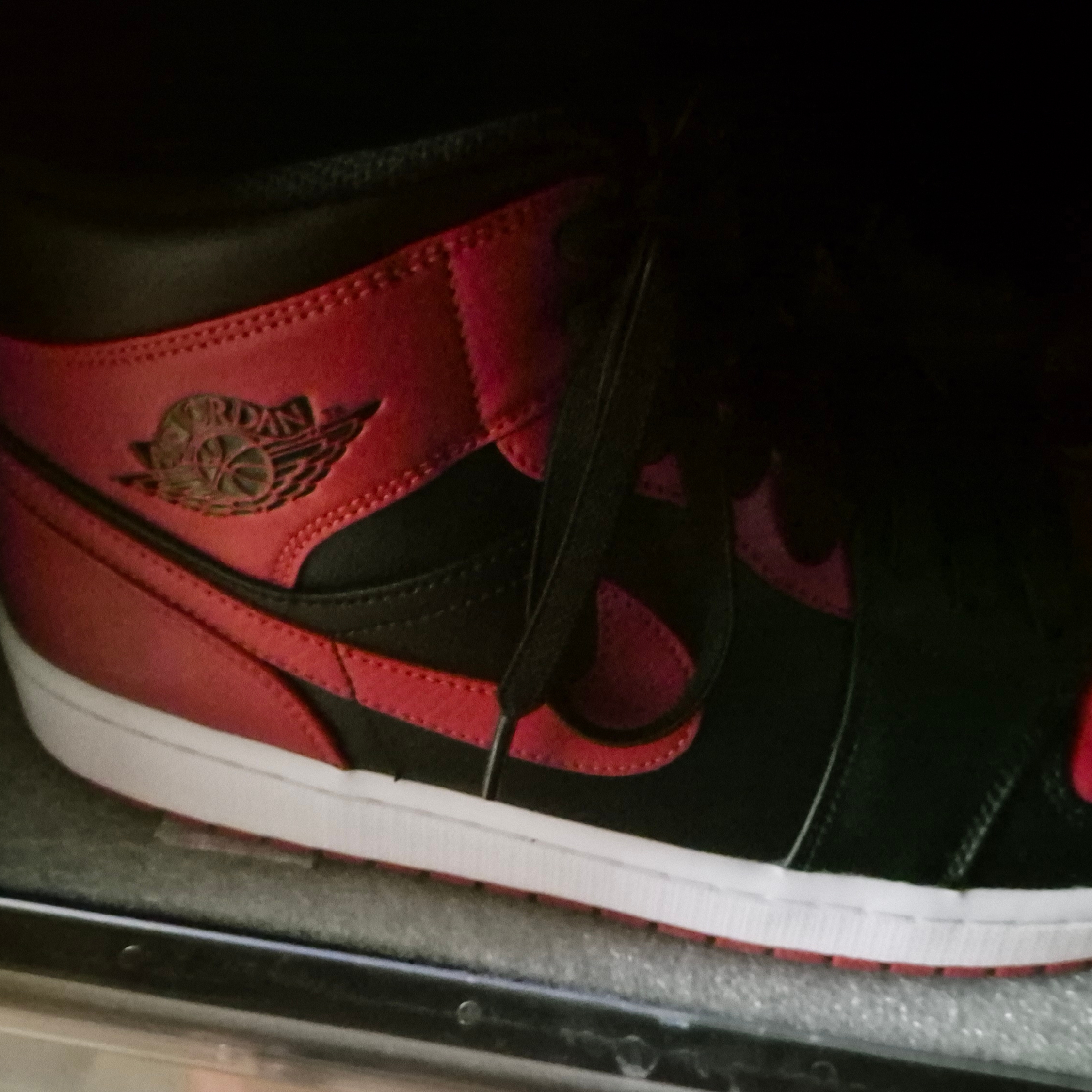 Jordan 1 Mid Bred Banned 2020 착용 스타일