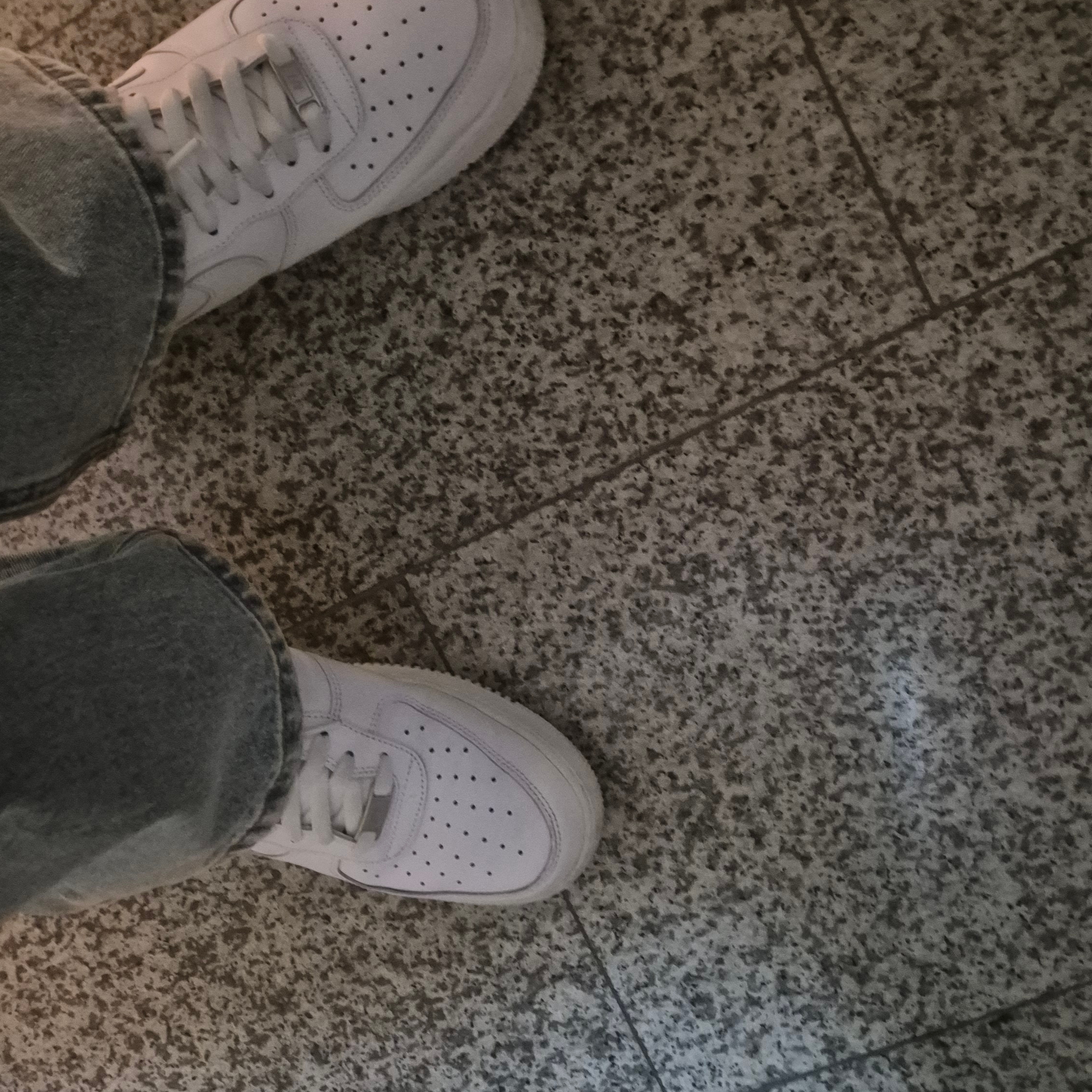 Nike Air Force 1 '07 Low White 착용 스타일