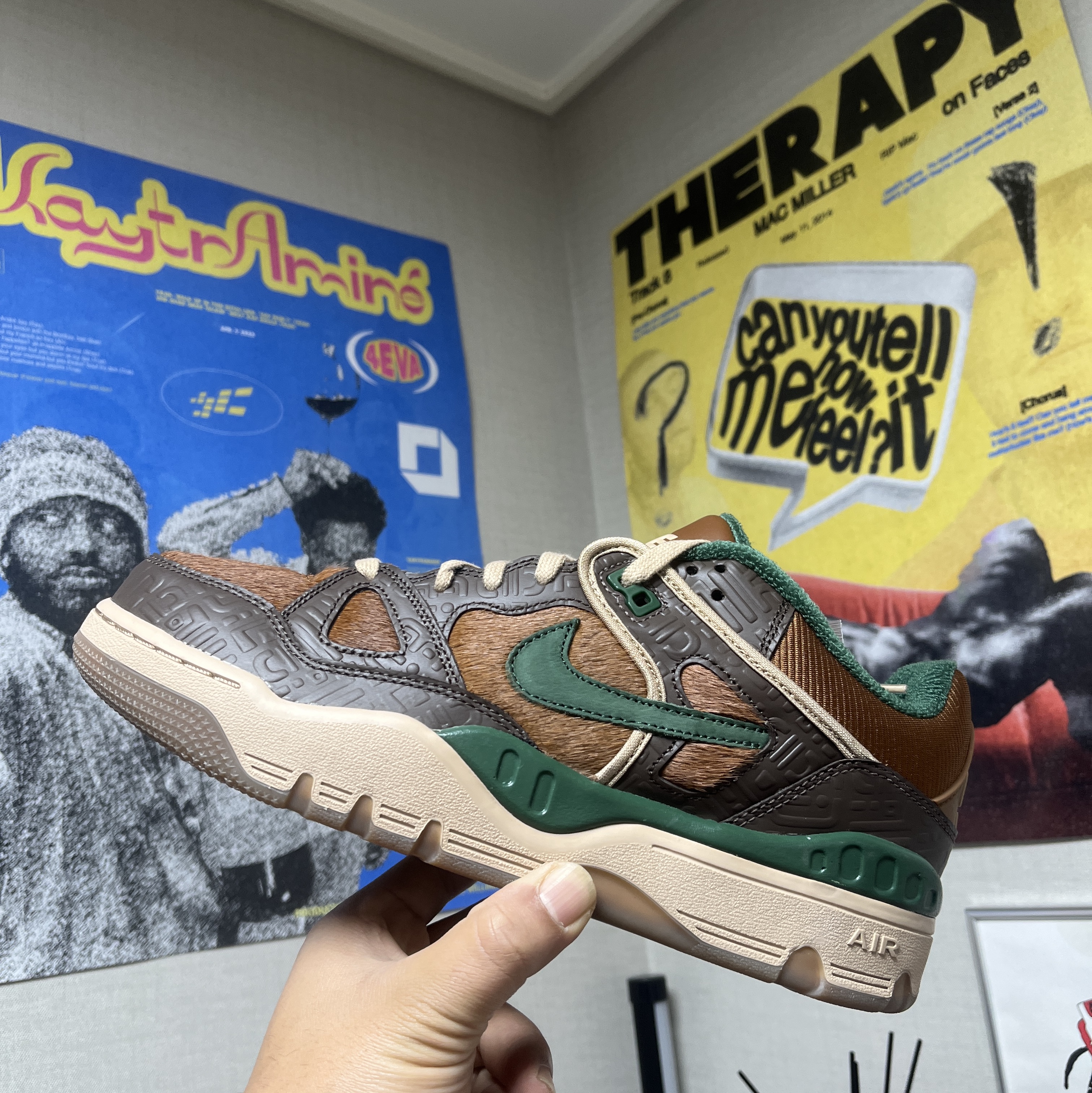Nike x Nigo Air Force 3 Low SP Baroque Brown and Pecan 착용 스타일 - 3