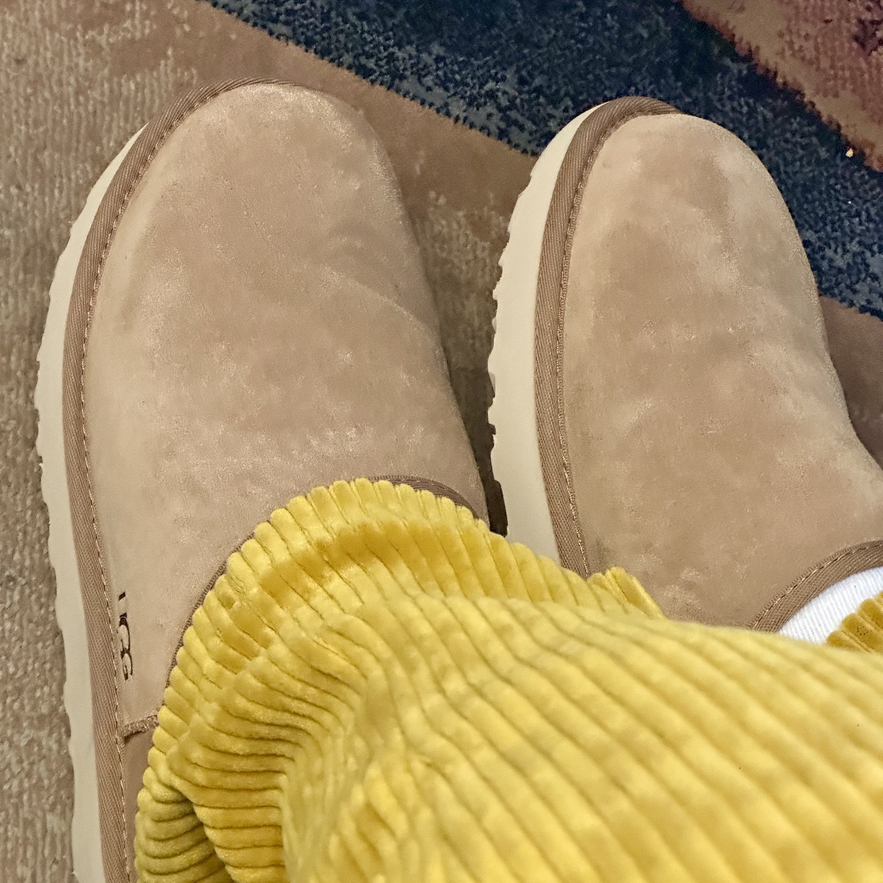 UGG Classic Slip-On Chestnut 착용 스타일 - 2