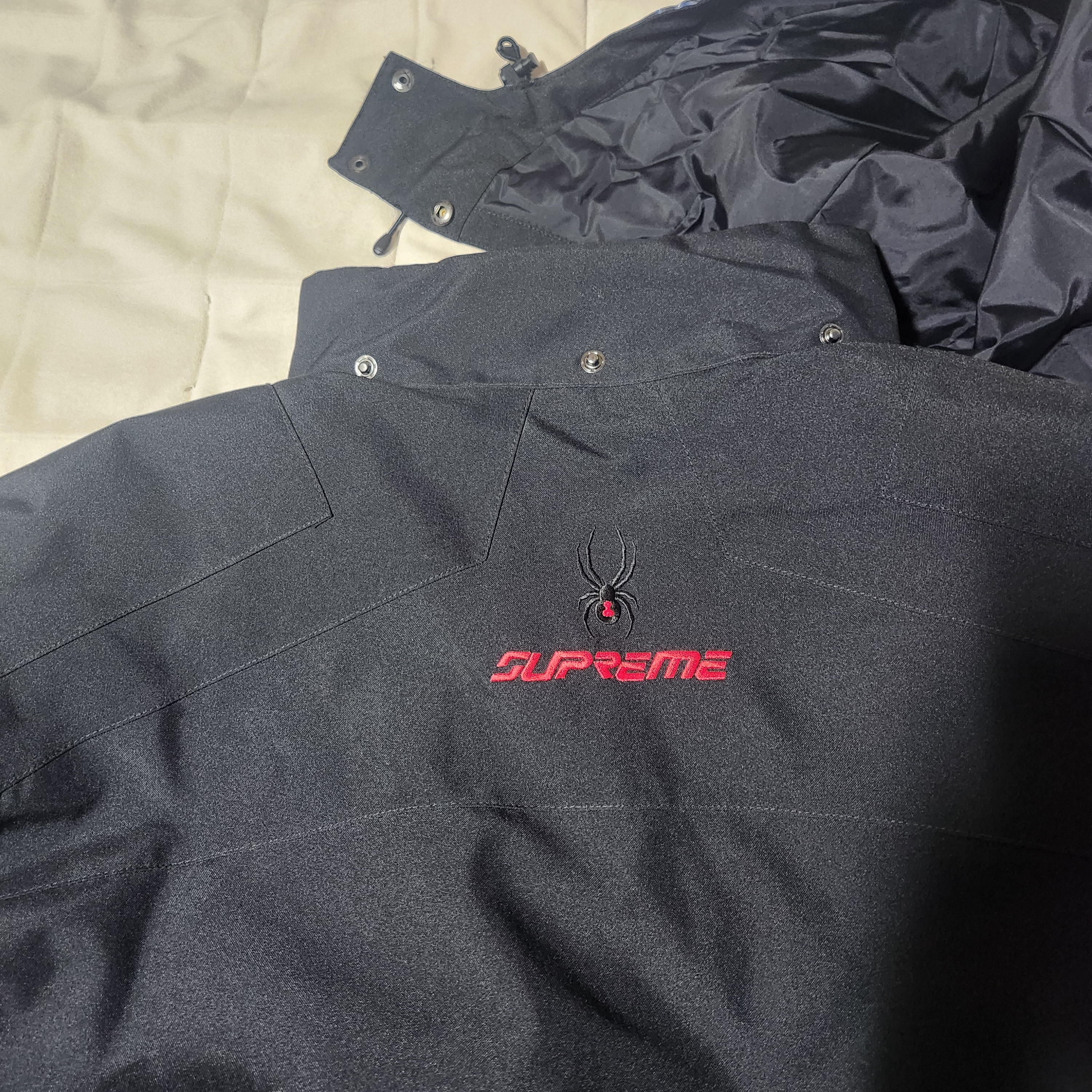 Supreme x Spyder Technical Jacket Black - 24FW 착용 스타일 - 8