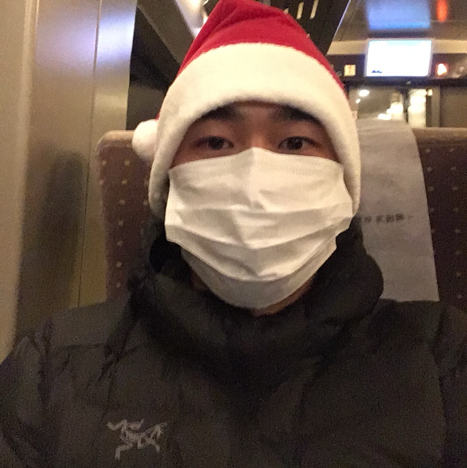 Arc'teryx Cerium Hoody Black 착용 스타일