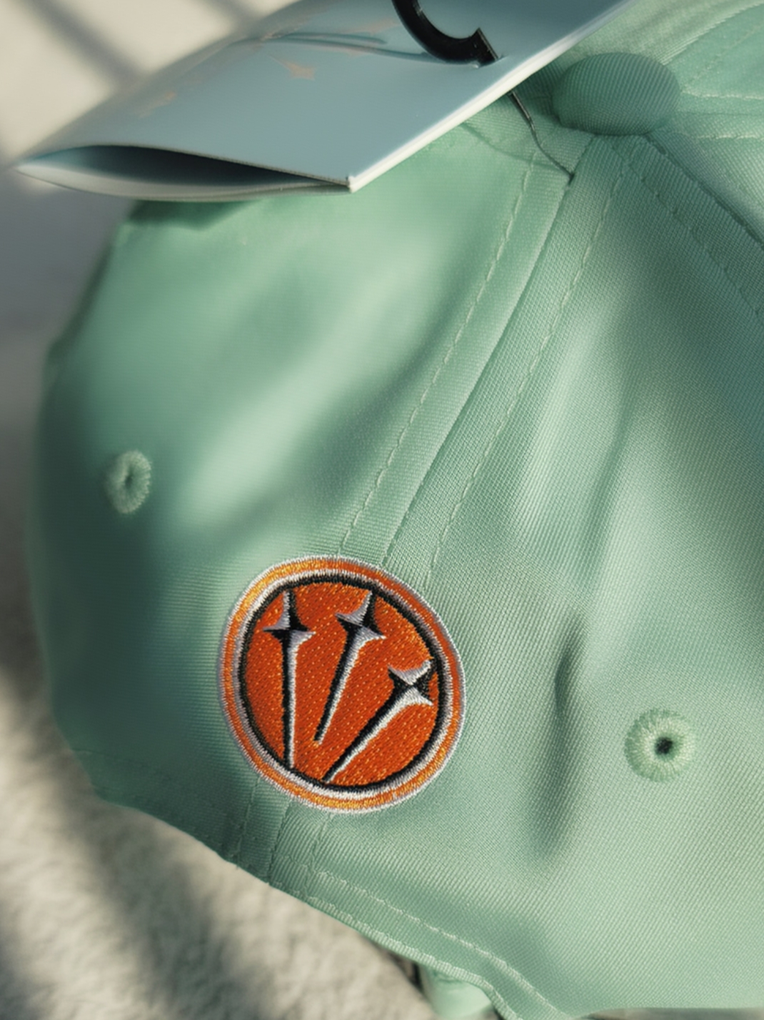 Nike x Drake Nocta x Kar L'Art De L'Automobile Drx Hat Enamel Green 착용 스타일 - 2