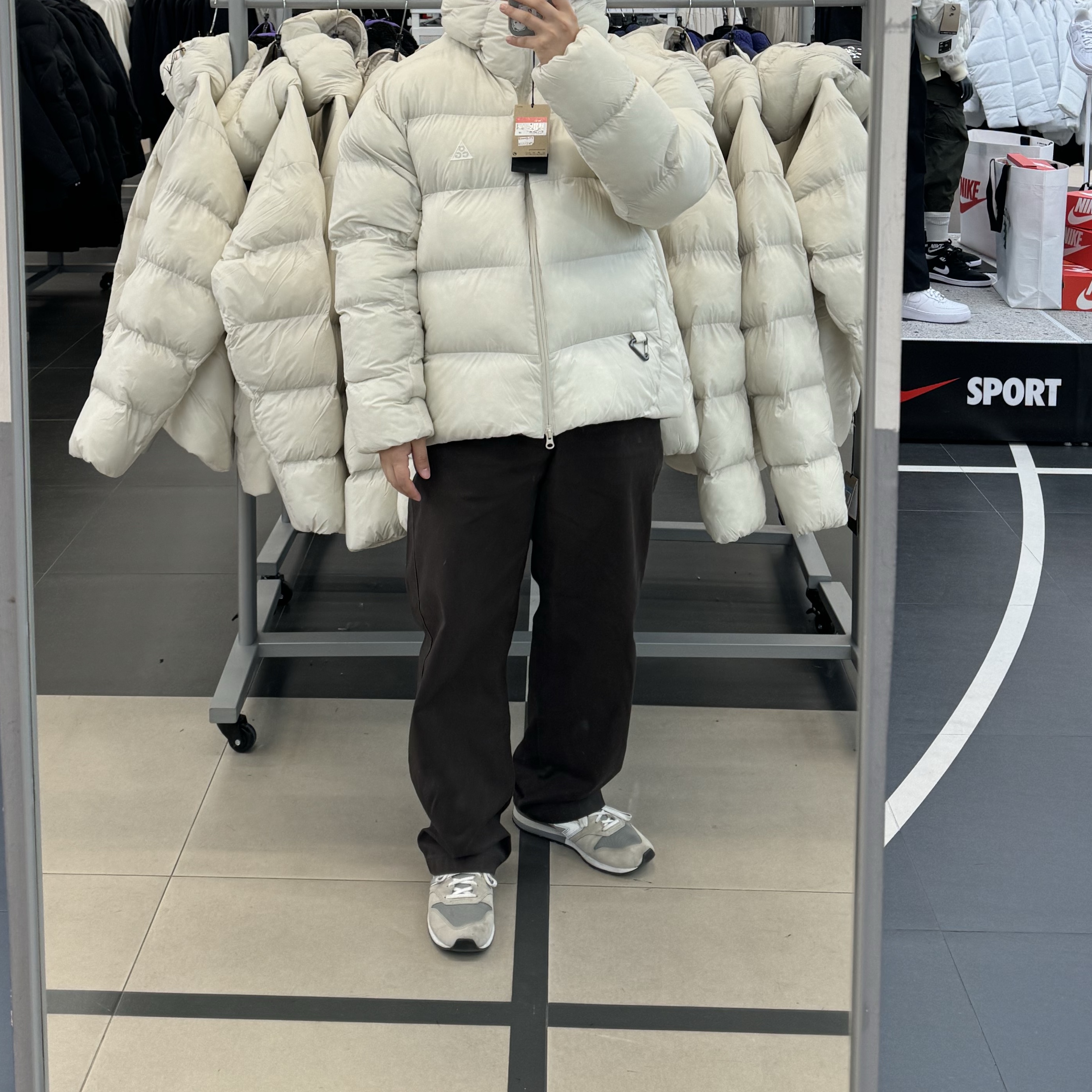 Nike ACG Therma-Fit ADV Lunar Lake Loose Hooded Jacket Light Orewood Brown - Asia 착용 스타일