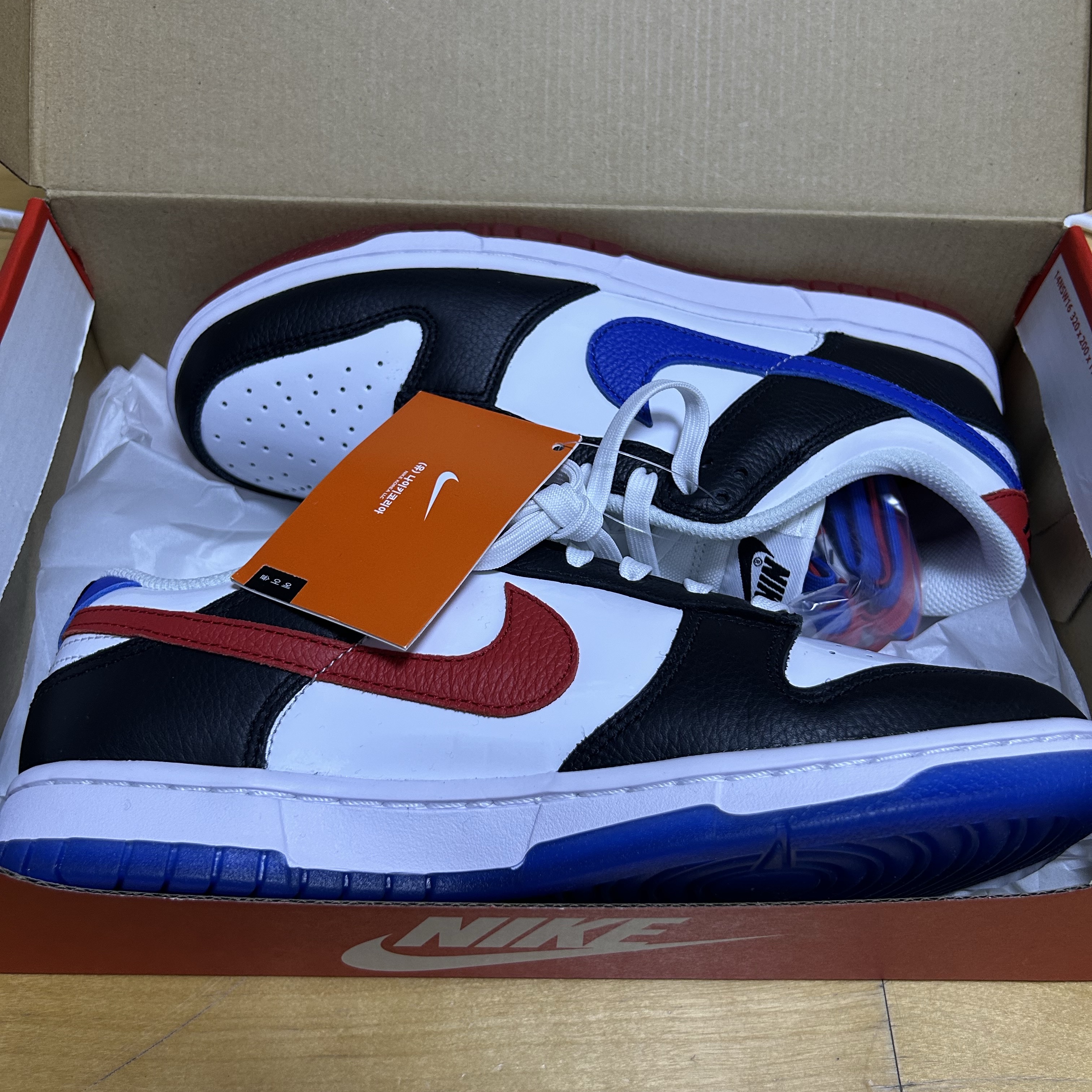 Nike Dunk Low SE Seoul 착용 스타일