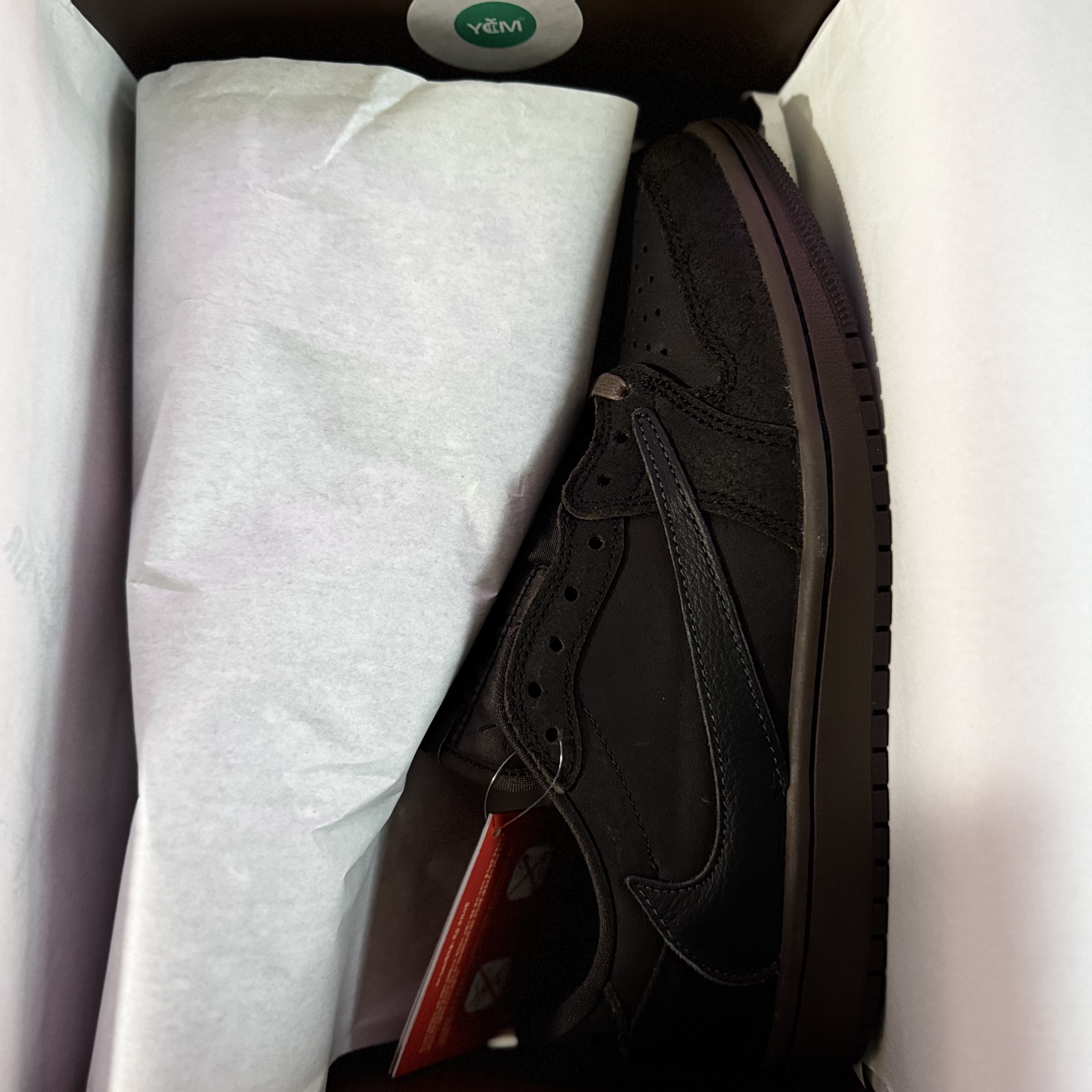Jordan 1 x Travis Scott Retro Low OG SP Velvet Brown and Dark Mocha 착용 스타일